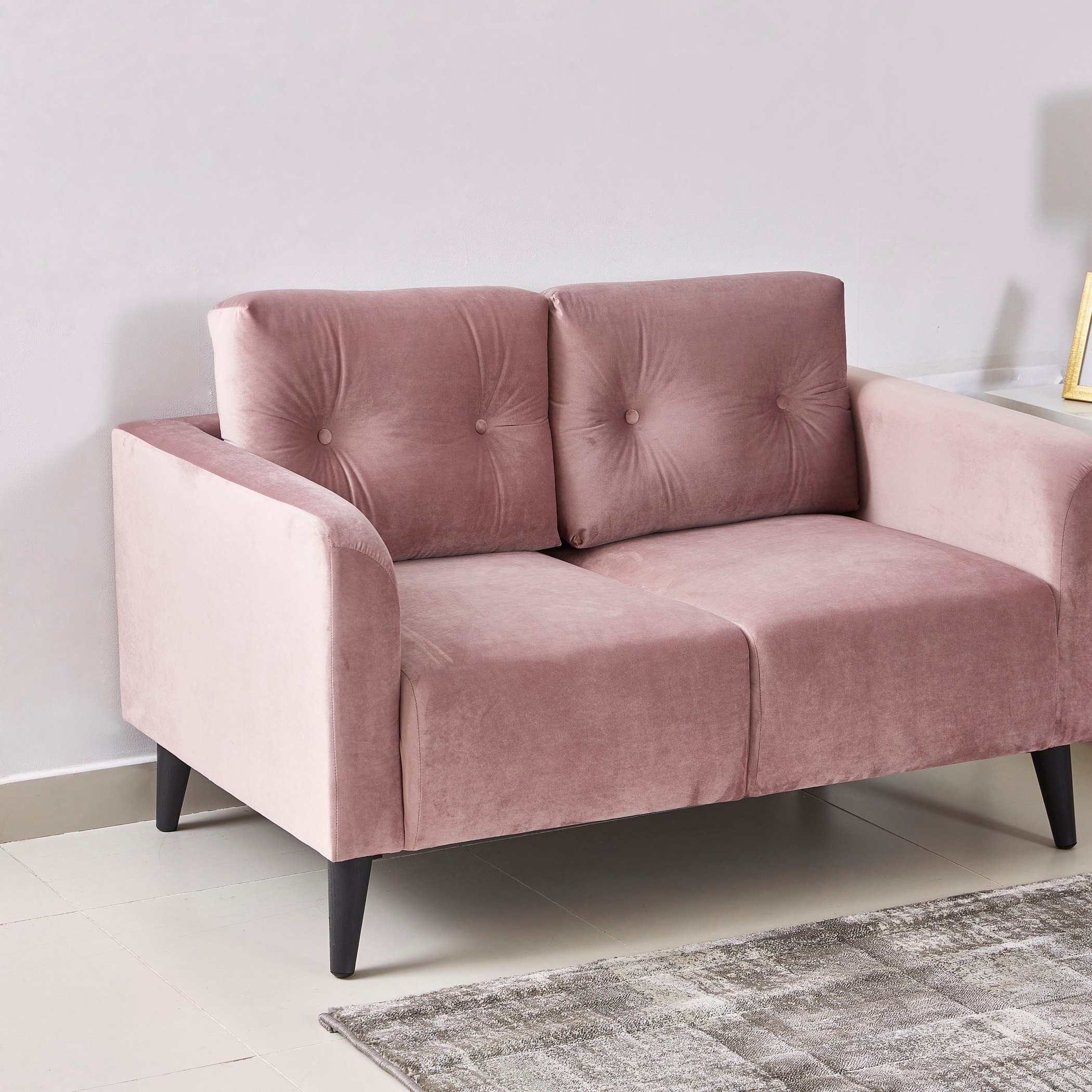 طقم كنب مخملي 3+2 مقاعد من ترافيس-hbxlivingroom-sofasandarmchairs-sofas-image-4