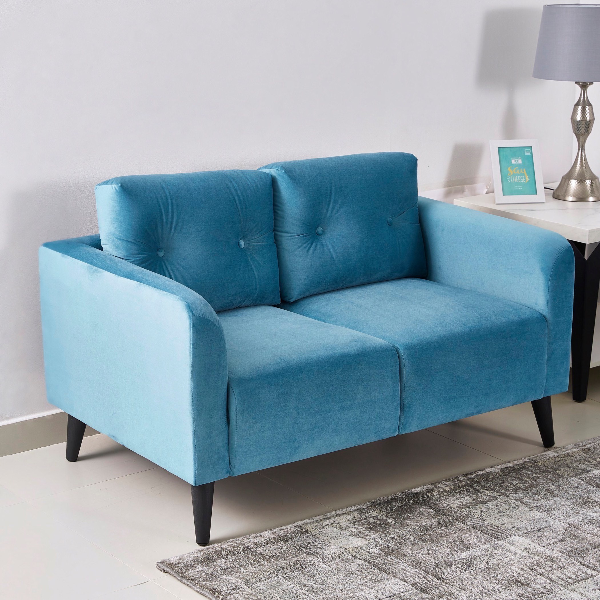 طقم كنب مخملي 3+2 مقاعد من ترافيس-hbxlivingroom-sofasandarmchairs-sofas-image-4