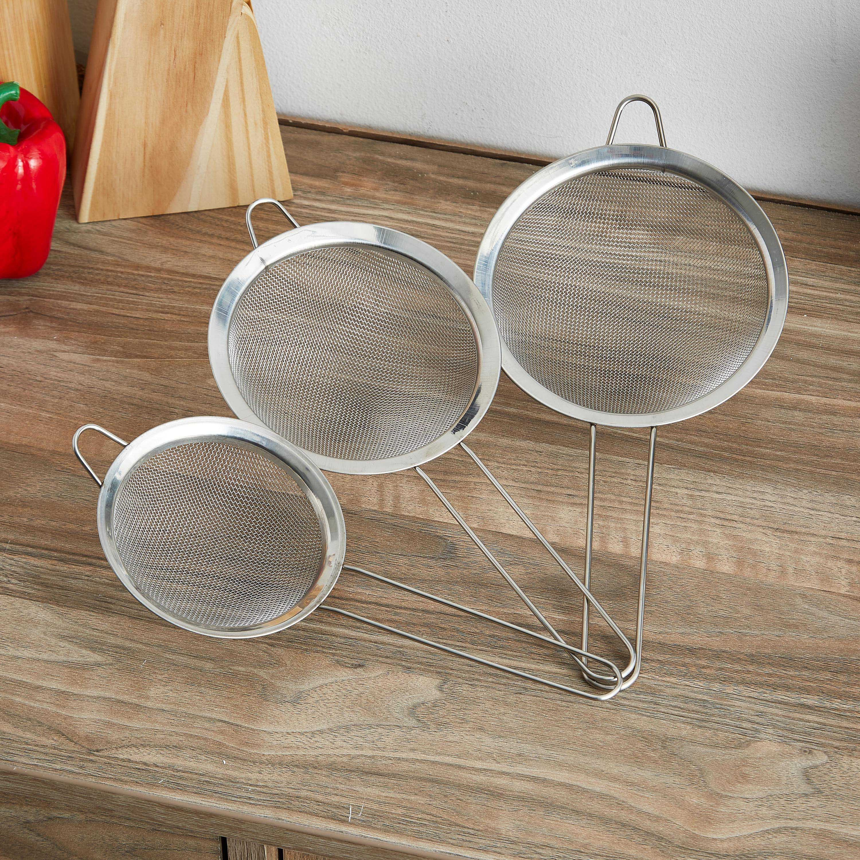 Stainless Steel 3-Piece Mesh Strainer Set-hbxkitchen-kitchenware-kitchenaccessories-image-1
