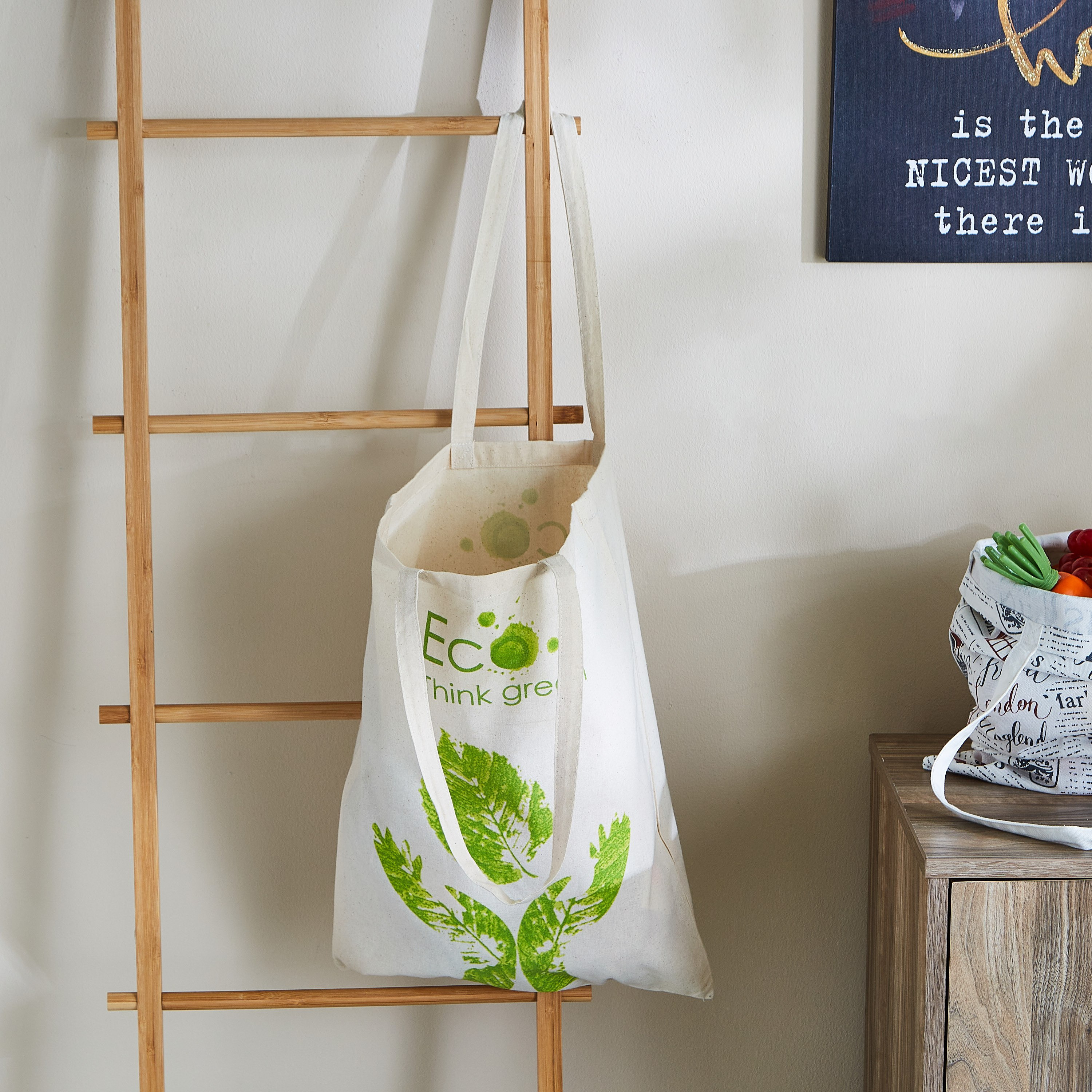شنطة توتي قطنية بطبعات من إيكو-hbxdecorandfurnishings-travelaccessories-bagsandbackpacks-image-2