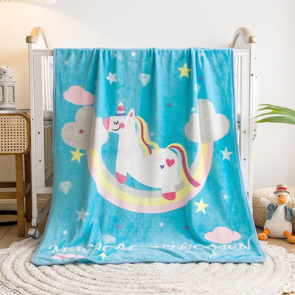 بطانية صوف فلانيل فردية بطبعات يونيكورن - 100x140 سم-hbxhomeware-hbxkidsandyouth-image-1