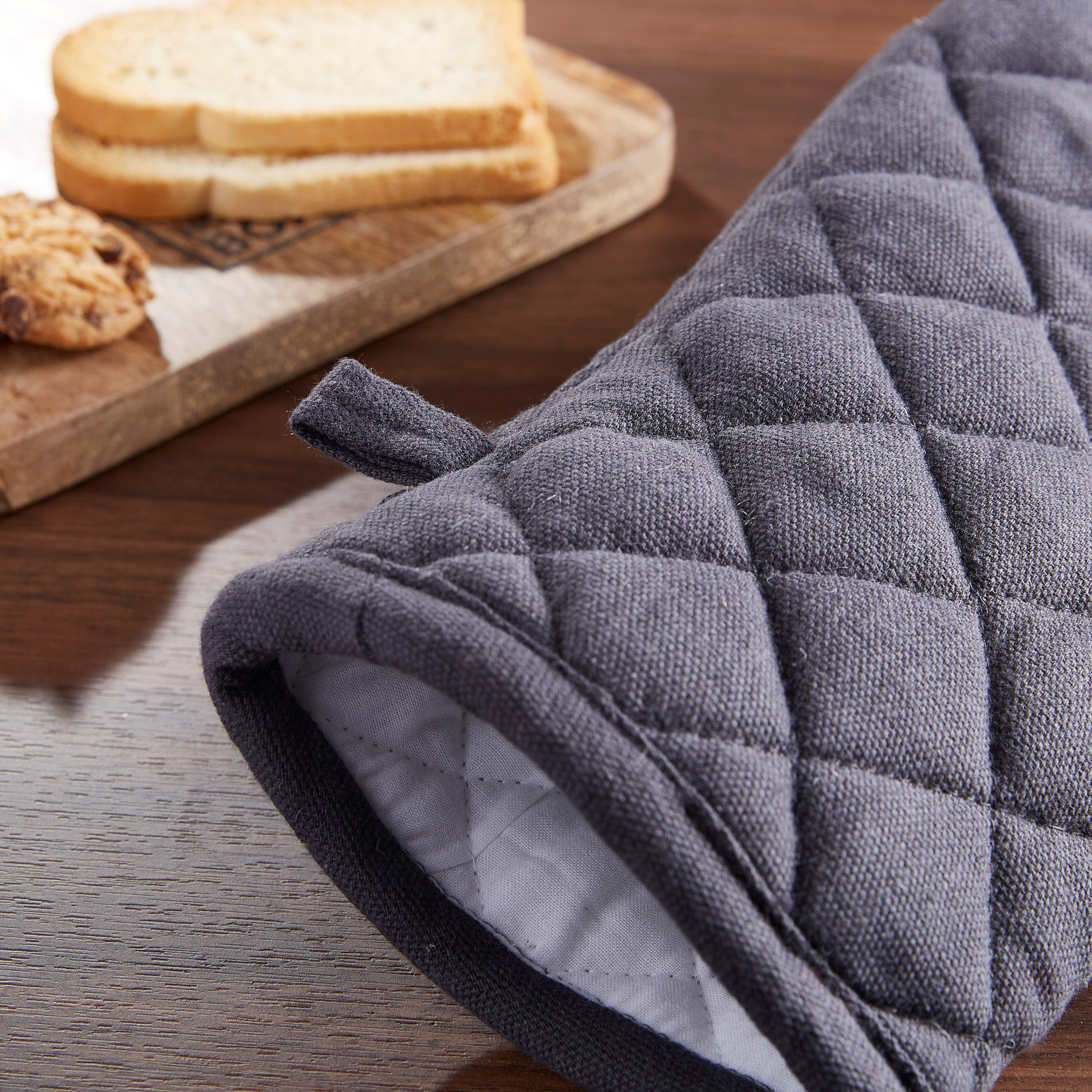 قفاز فرن قطني سادة من يوني - 17x33 سم-hbxhomeware-kitchenware-kitchenlinens-image-2