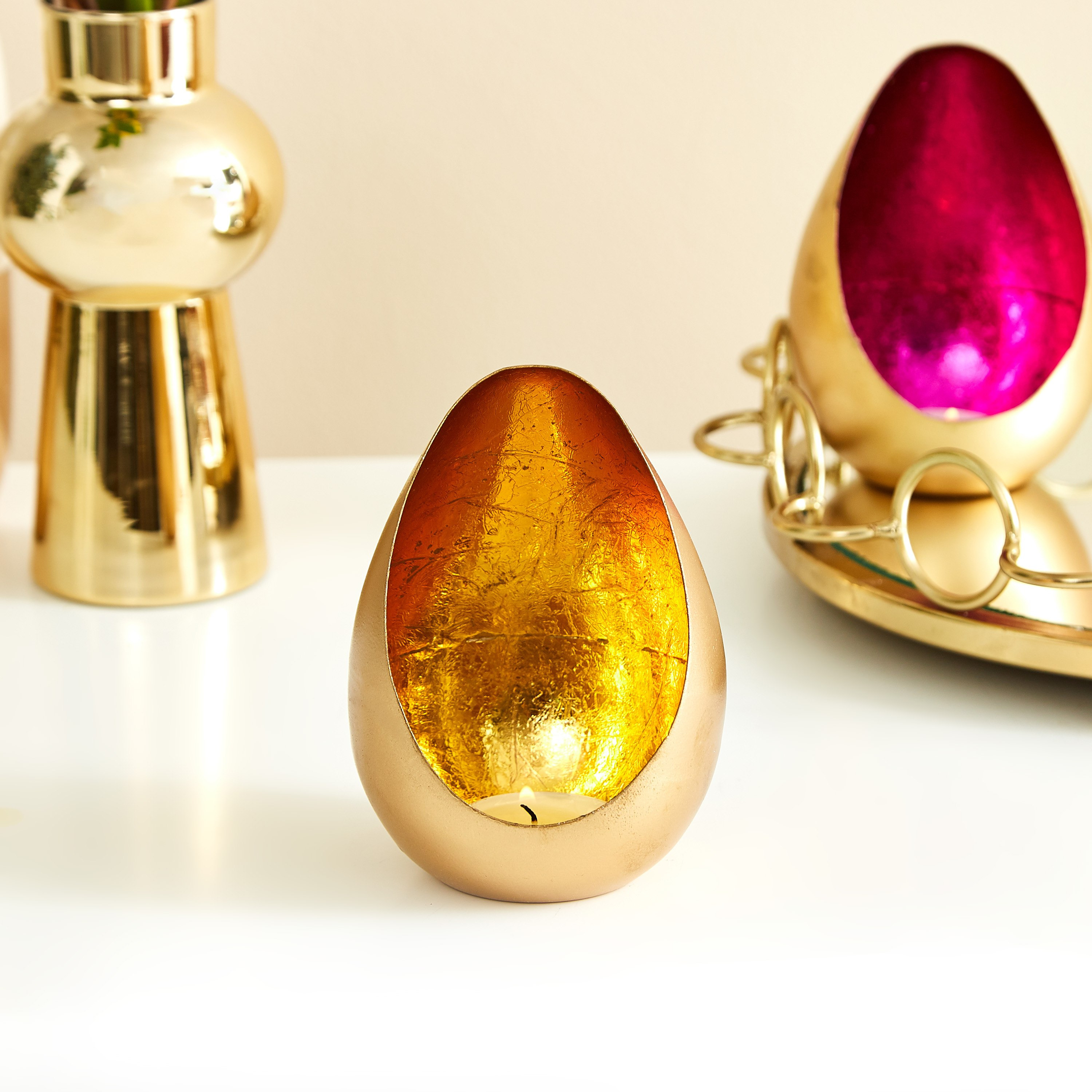 حامل شموع فوتيف معدني بتصميم بيضة من زها-hbxlivingroom-decorandaccessories-candleholders-image-1