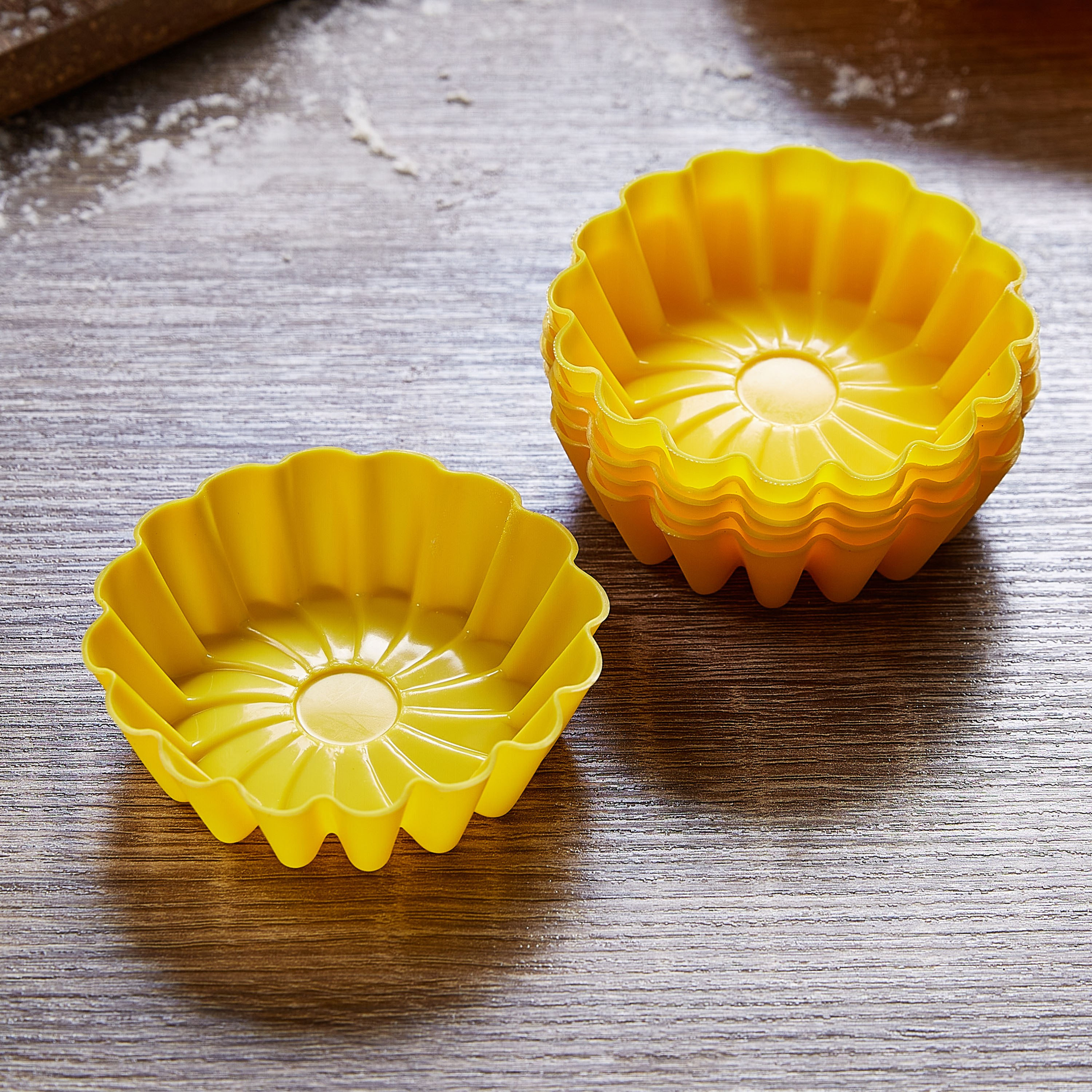 قالب كاب كيك على شكل زهرة - طقم من 6 قطع-hbxkitchen-bakeware-image-2