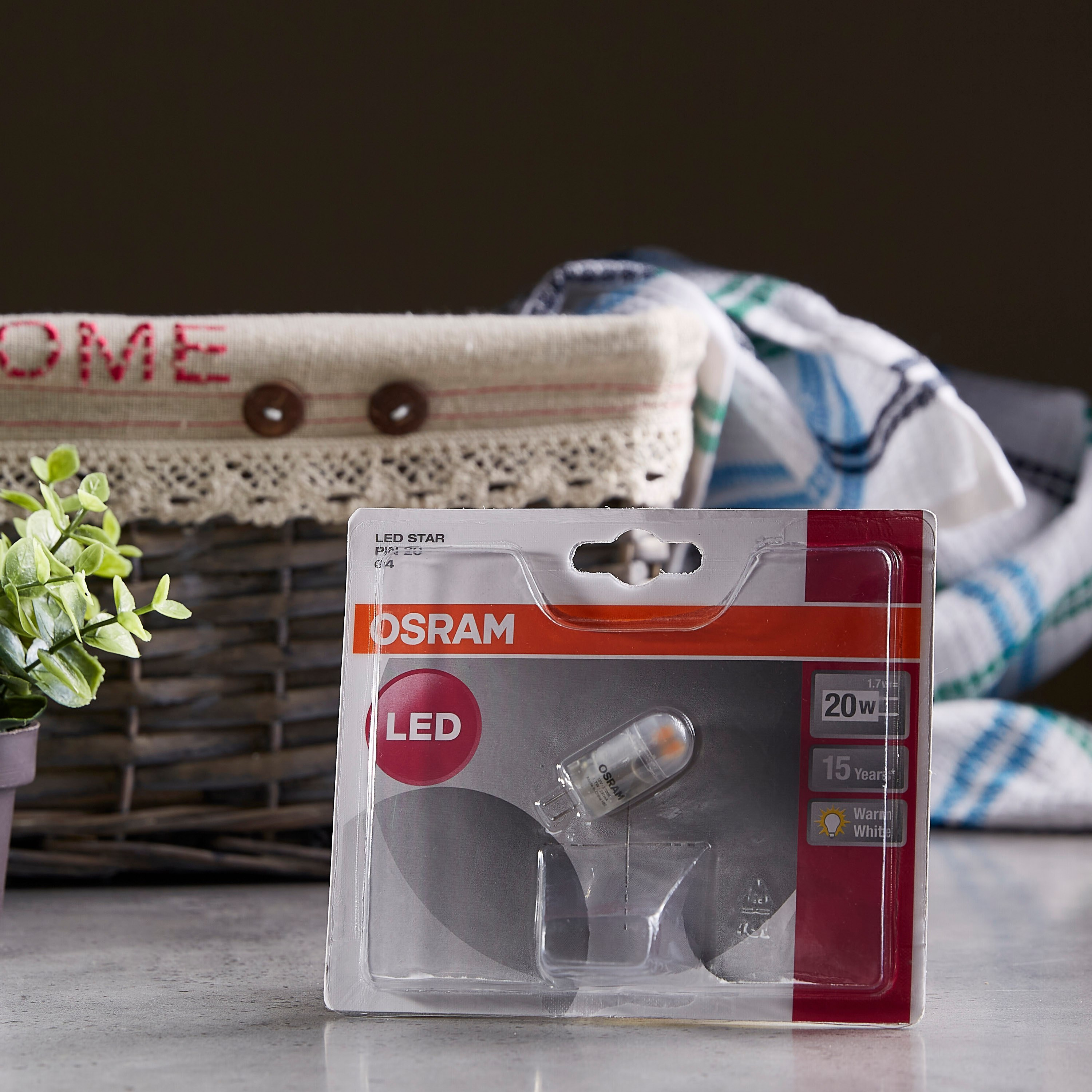 لمبة ال إي دي  ستار بين لوموس أوسرام 1.7 وات 240 فولط 49 جي -بيضاء دافئة-hbxdiningroom-lighting-bulbs-image-2