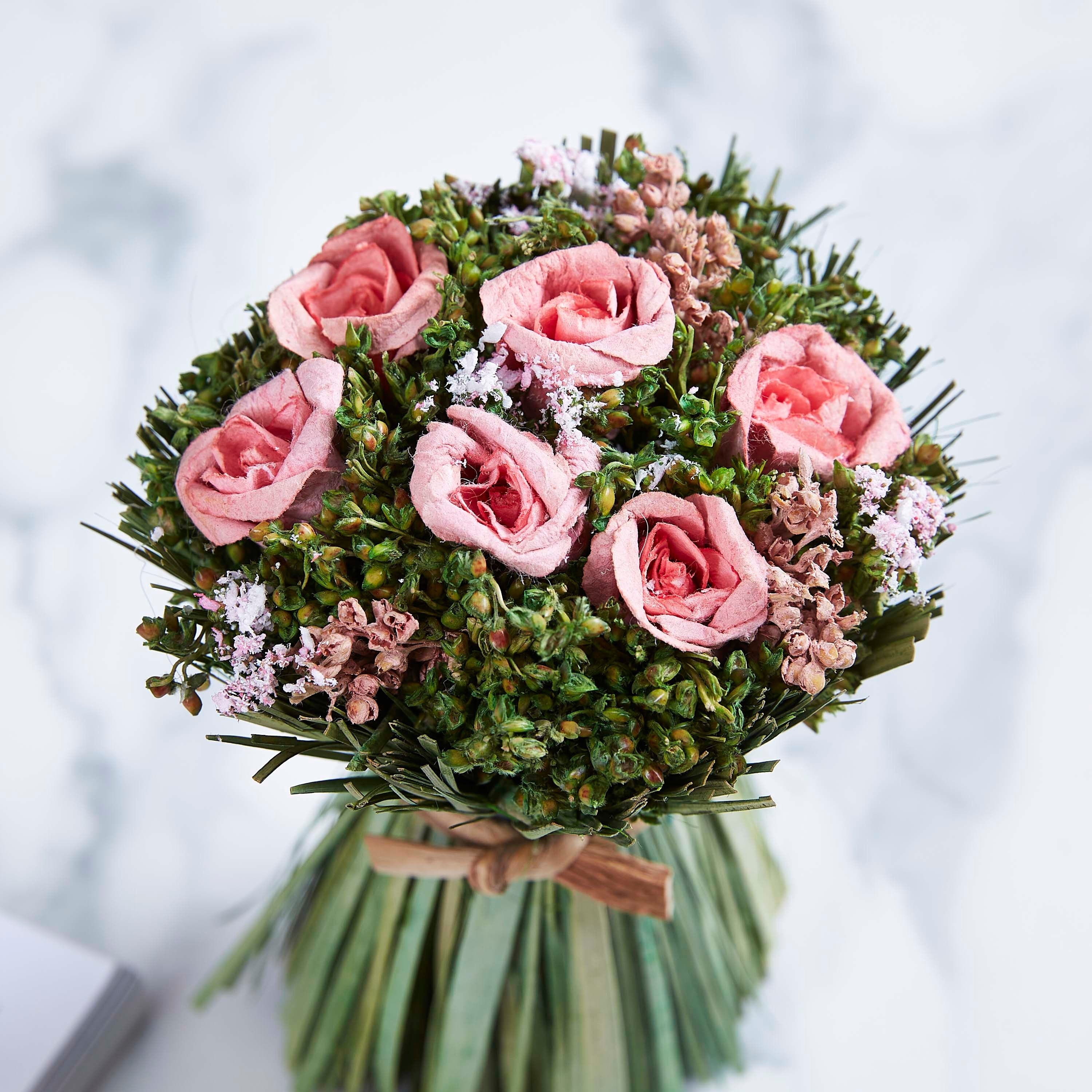 باقة زهور آيريس وتوت-hbxdecorandfurnishings-homeaccessories-artificialflowersandplants-image-2