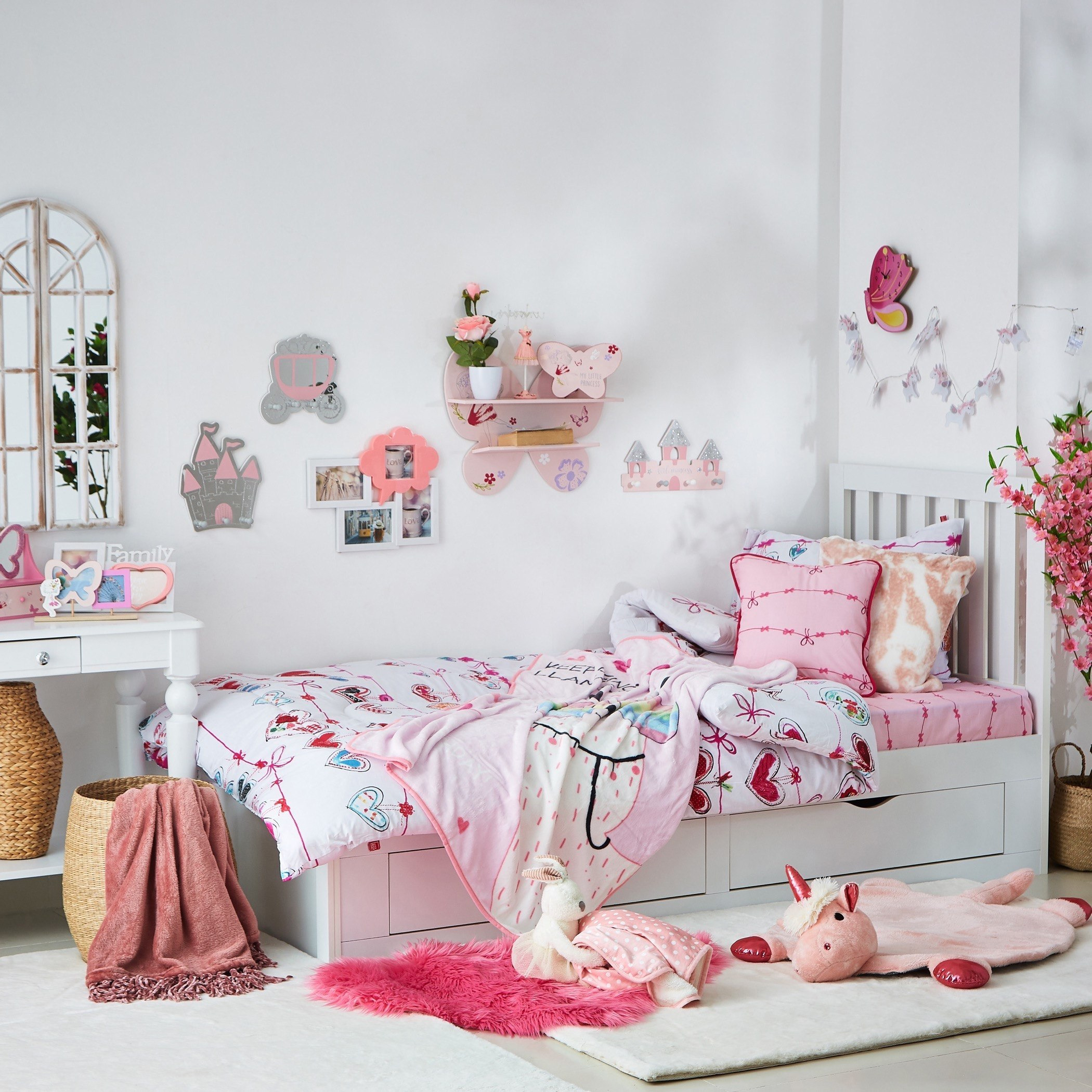 سجادة فرو صناعي على شكل قلب - 70x90 سم-hbxhomeware-hbxkidsandyouth-image-5