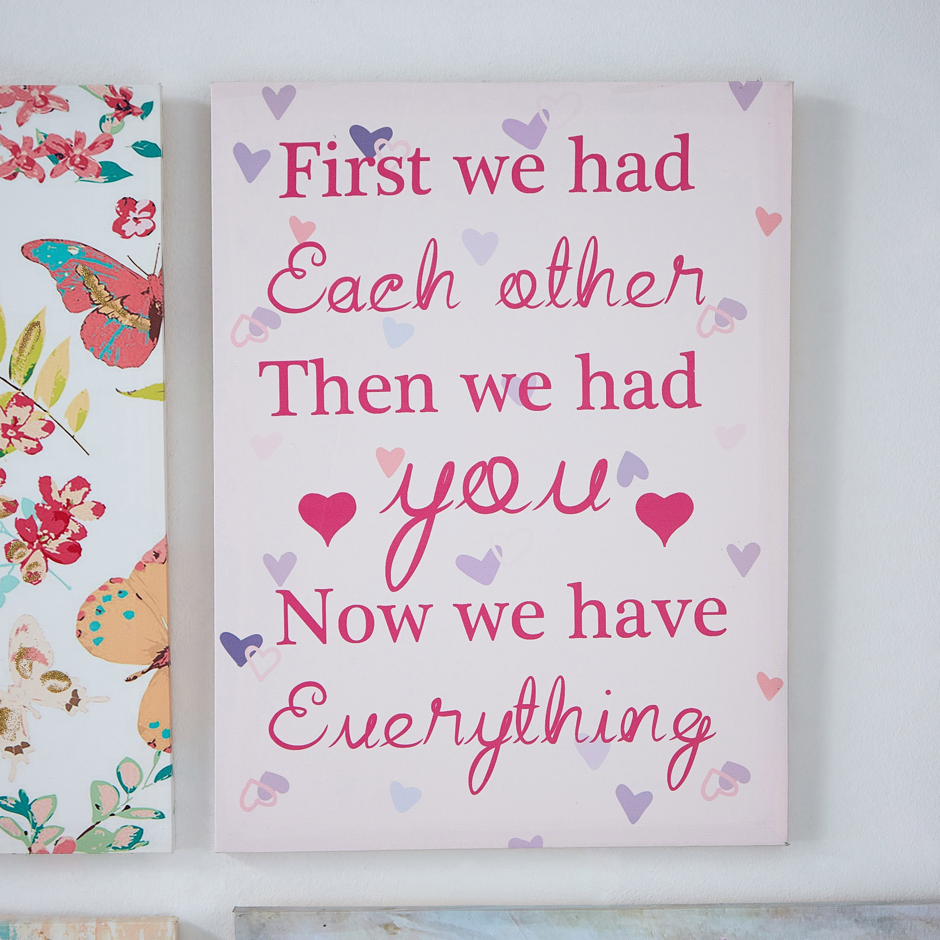 لوحة كانفاس بطبعات أفريثنج من آرتيستري-hbxhomeware-hbxkidsandyouth-image-1