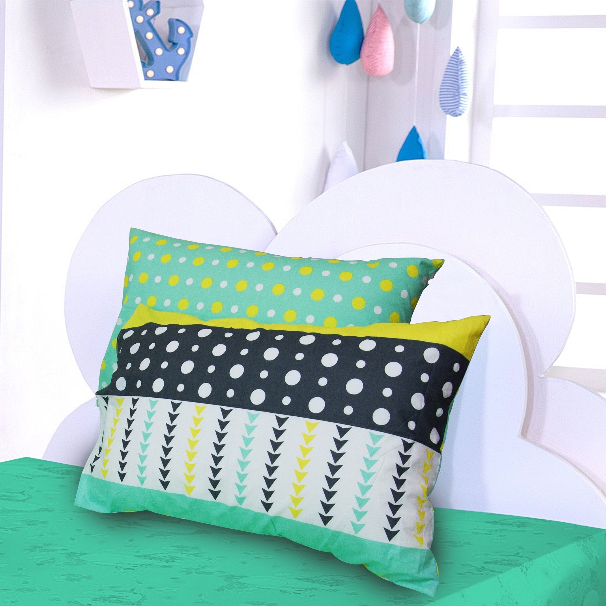 طقم غطاء وسادة من قطعتين من هومي أدفينشر- 50x75 سم-hbxhomeware-hbxkidsandyouth-image-1