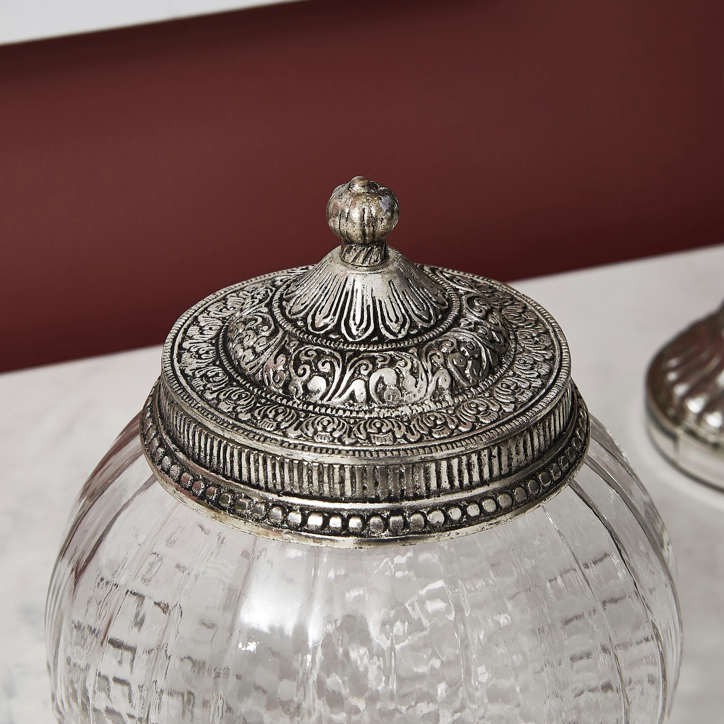 جرة تخزين زجاجية بغطاء من أروها-hbxhomeware-homedecor-figurinesandornaments-image-3