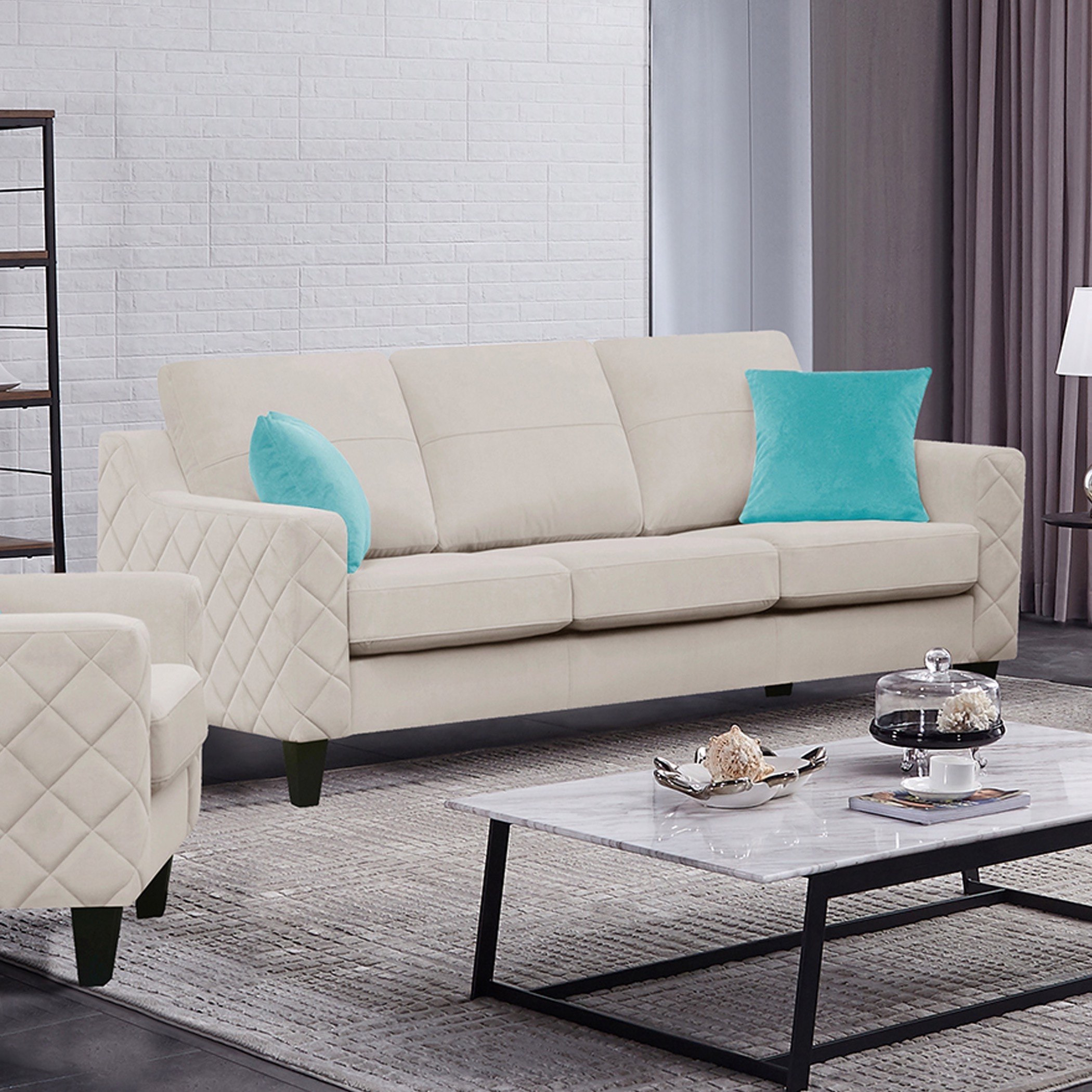 كنبة بـ3 مقاعد ووسادتين من أفيري-hbxlivingroom-sofasandarmchairs-sofas-image-1