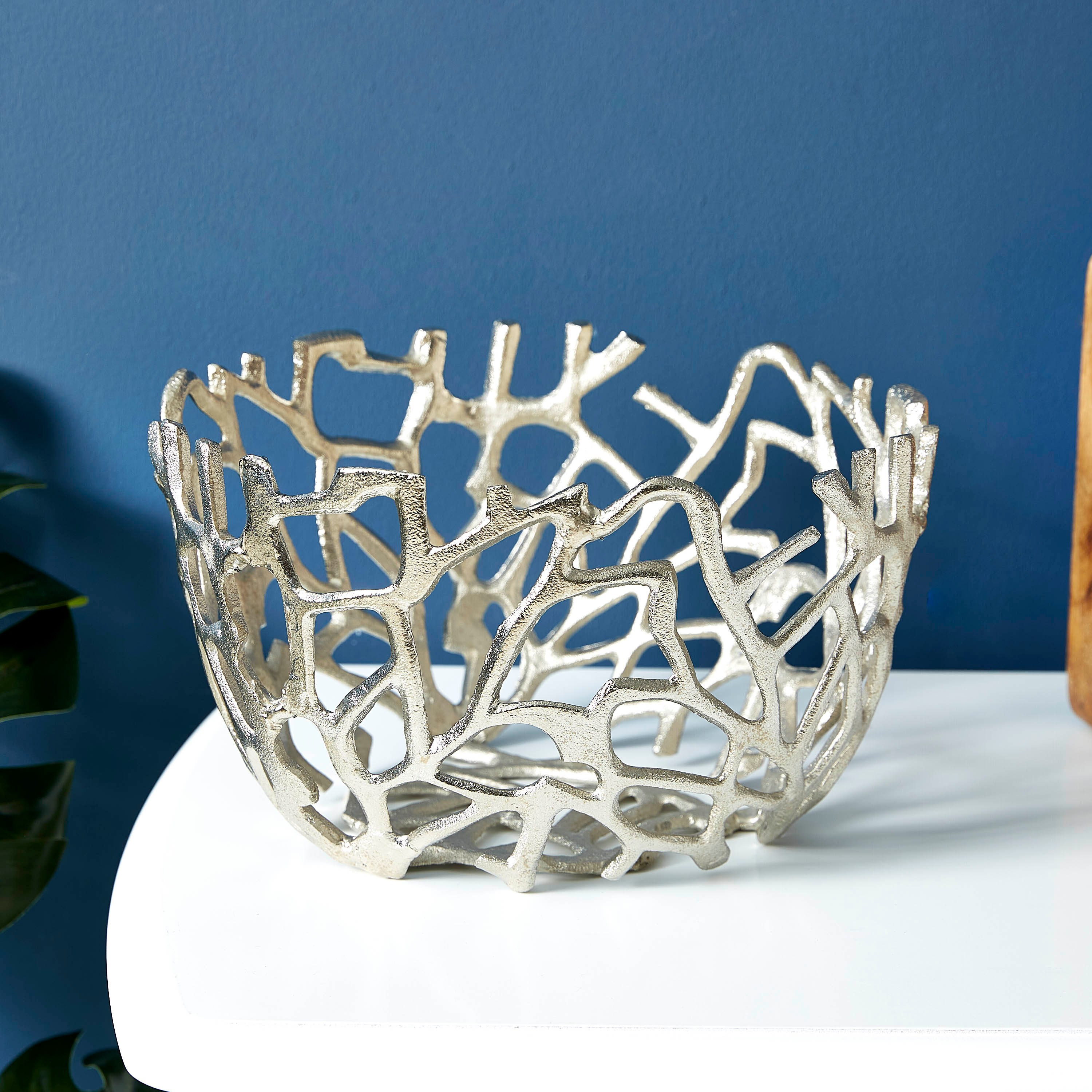 وعاء ديكور بتصميم فروع شجرة معدني من ميا - 28 سم-hbxhomeware-homedecor-figurinesandornaments-image-1