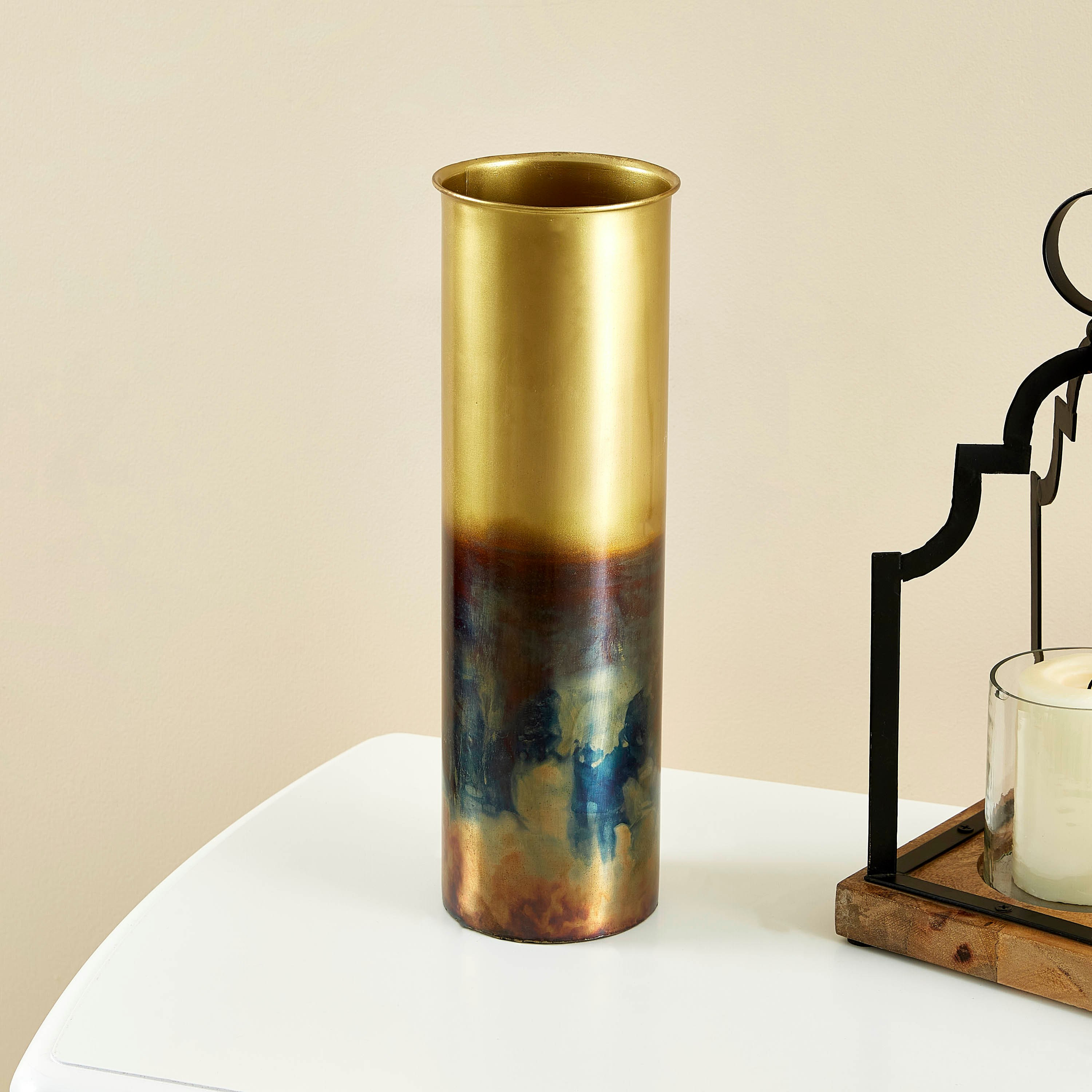 مزهرية بارزة الملمس معدنية بلونين من ميا - 35x10 سم-hbxbedroom-decorandaccessories-vases-image-1