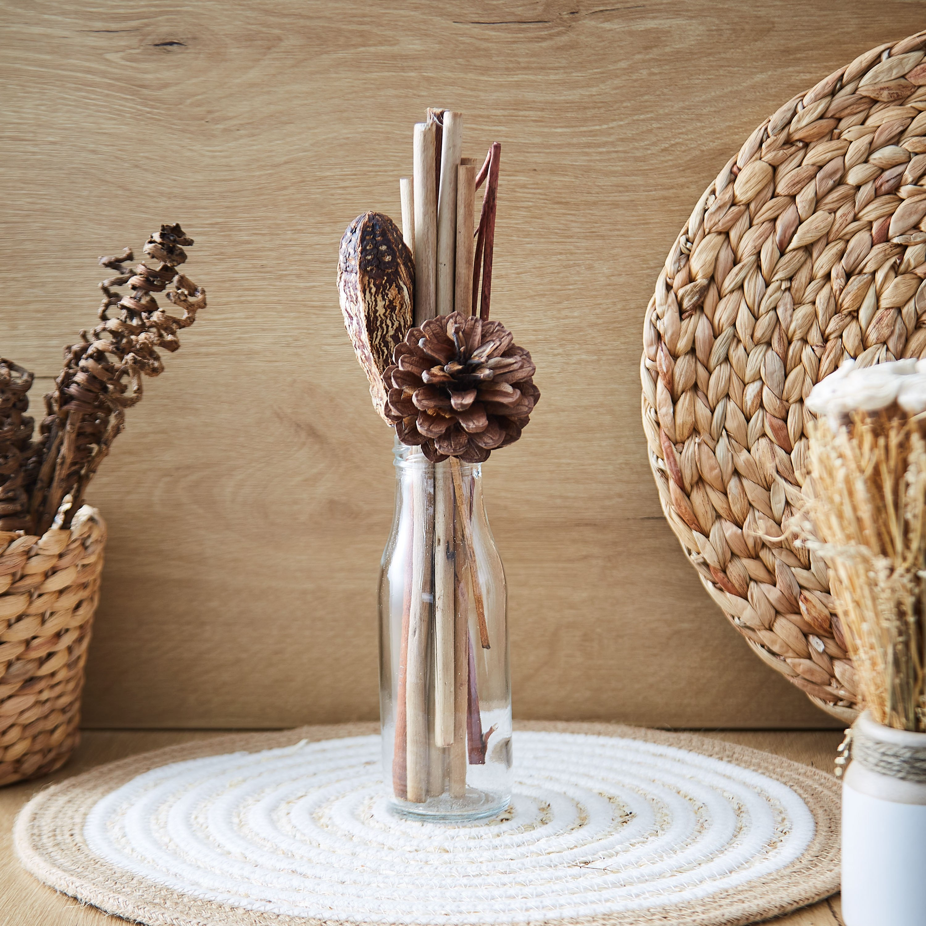 نبات ليفيا صناعي في قارورة زجاجية - 30 سم-hbxdecorandfurnishings-homeaccessories-artificialflowersandplants-image-1