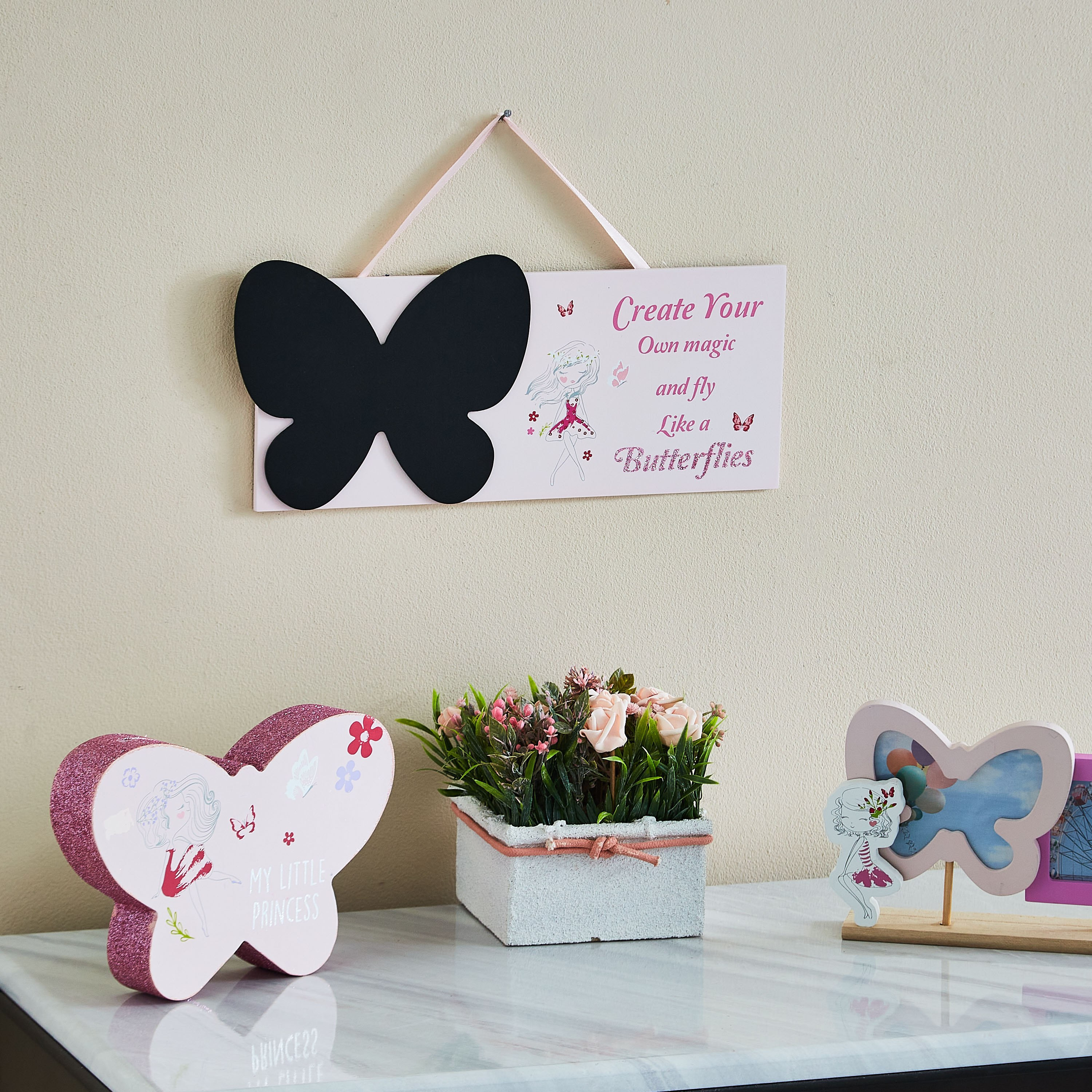 لوحة حائط بطبعات وسبّورة بشكل فراشة جليتر - 35.5x0.9x15 سم-hbxhomeware-hbxkidsandyouth-image-4