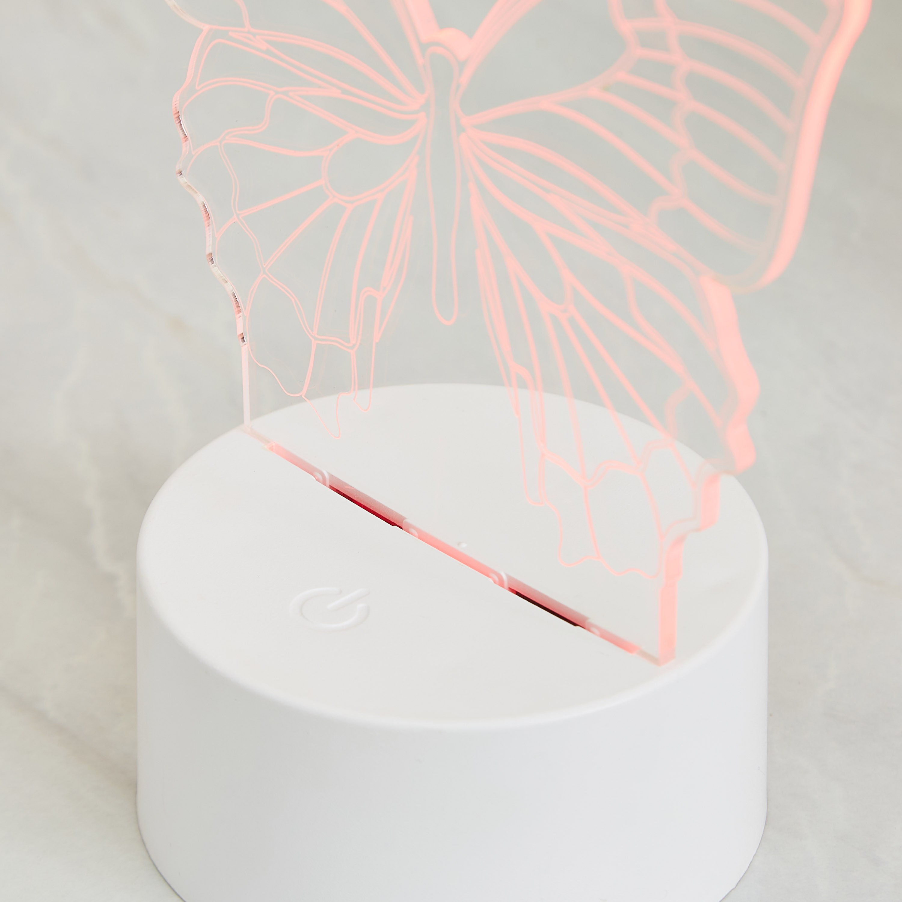 ديكور بإضاءة إل إي دي على شكل فراشة - 8.5x8.5x16 سم-hbxhomeware-hbxkidsandyouth-image-5