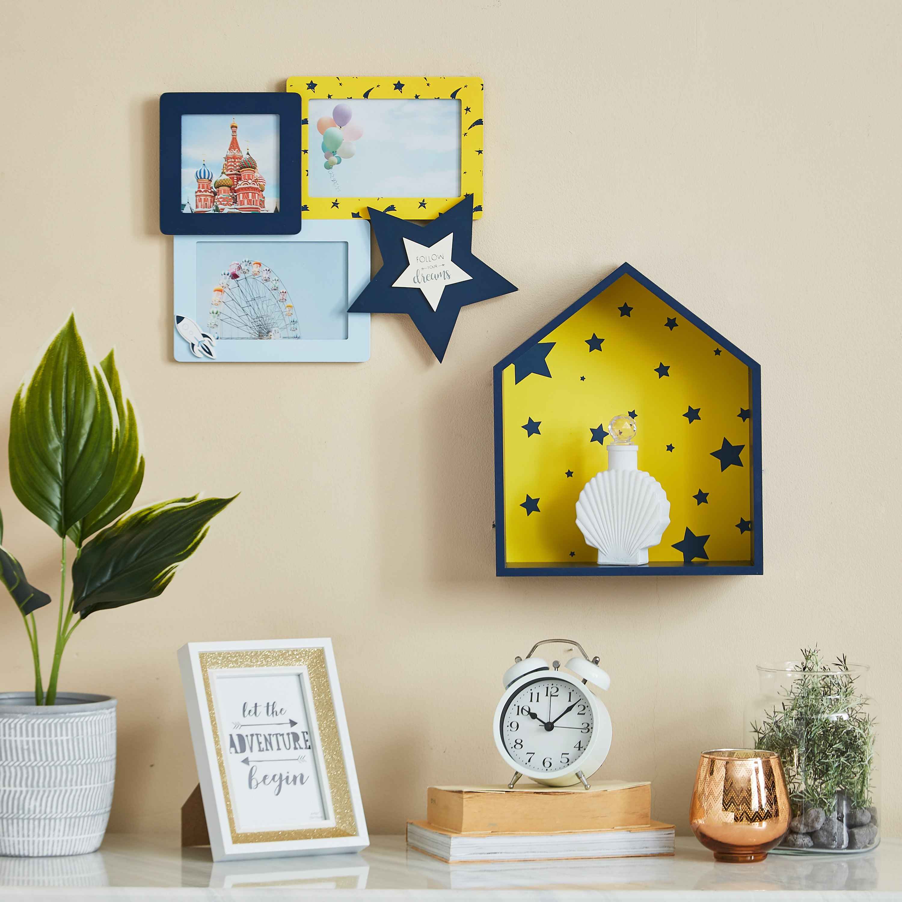 برواز صور من جلاكسي - 34x26x1 سم-hbxhomeware-hbxkidsandyouth-image-4
