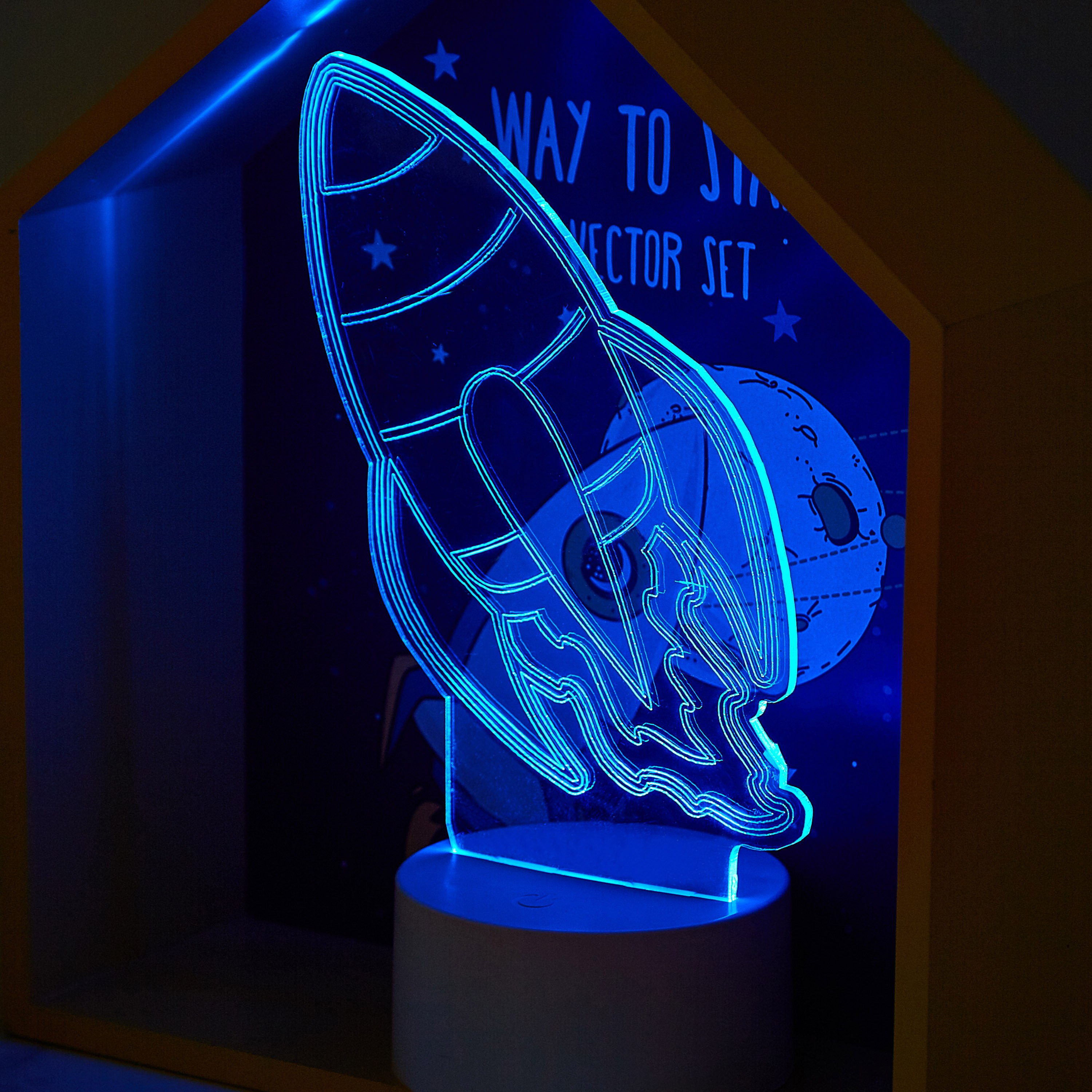 قطعة ديكور بإضاءة أل إي دي من جالاكسي-hbxhomeware-hbxkidsandyouth-image-3