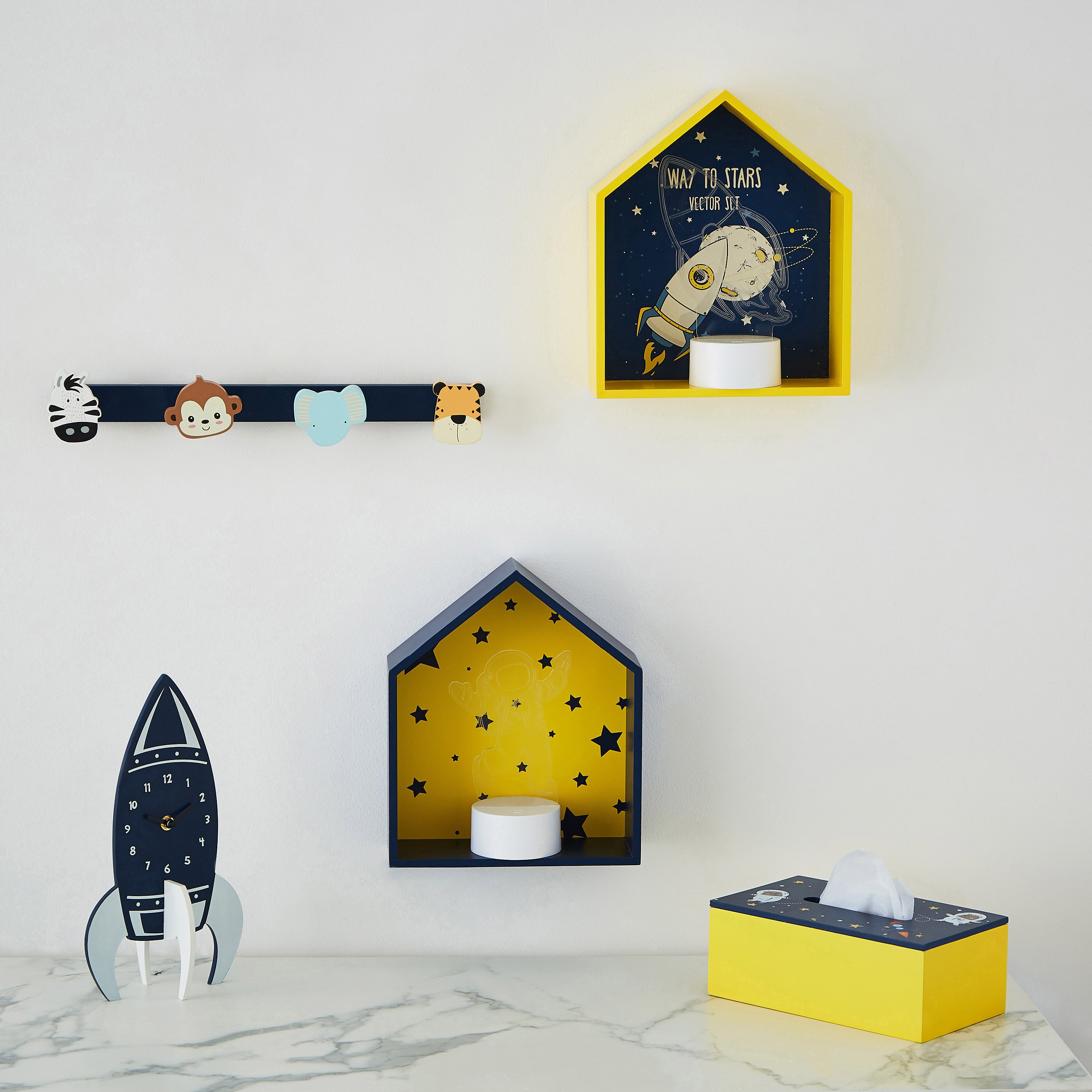 رف حائط بطبعات من جلاكسي  24x8.5x28.5 سم-hbxhomeware-hbxkidsandyouth-image-4