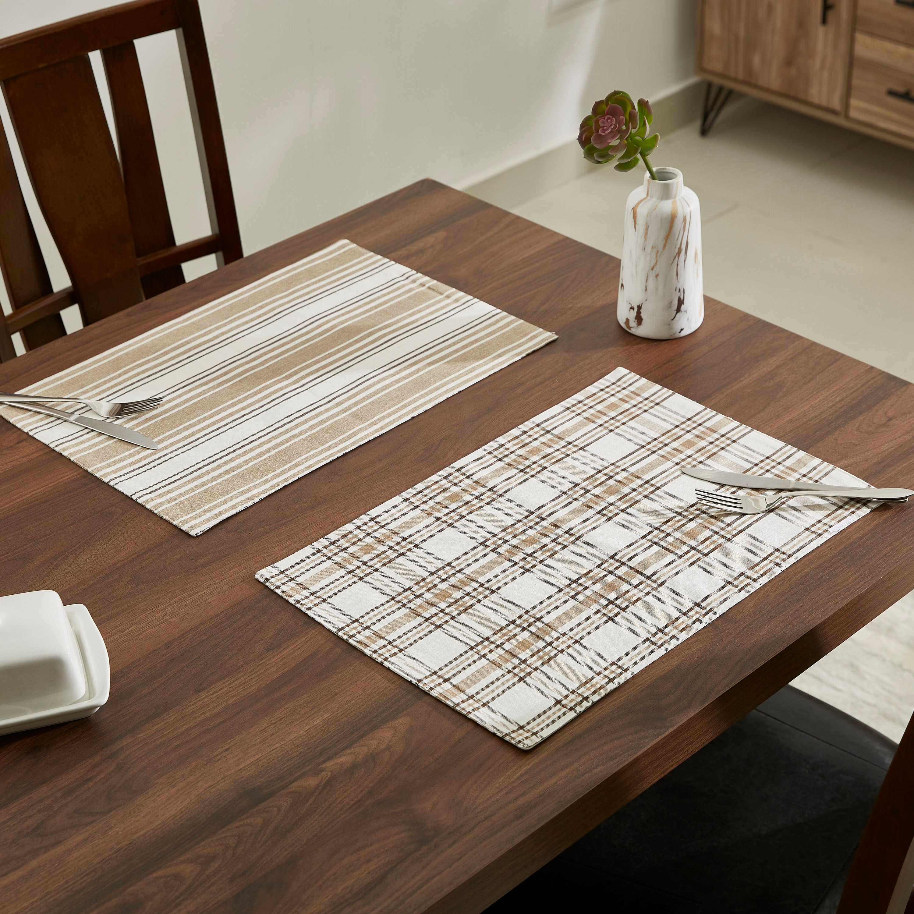 Asher Yarn Dyed Cotton Reversible Placemat - Set of 2-hbxdecorandfurnishings-homefurnishings-tablelinens-image-1