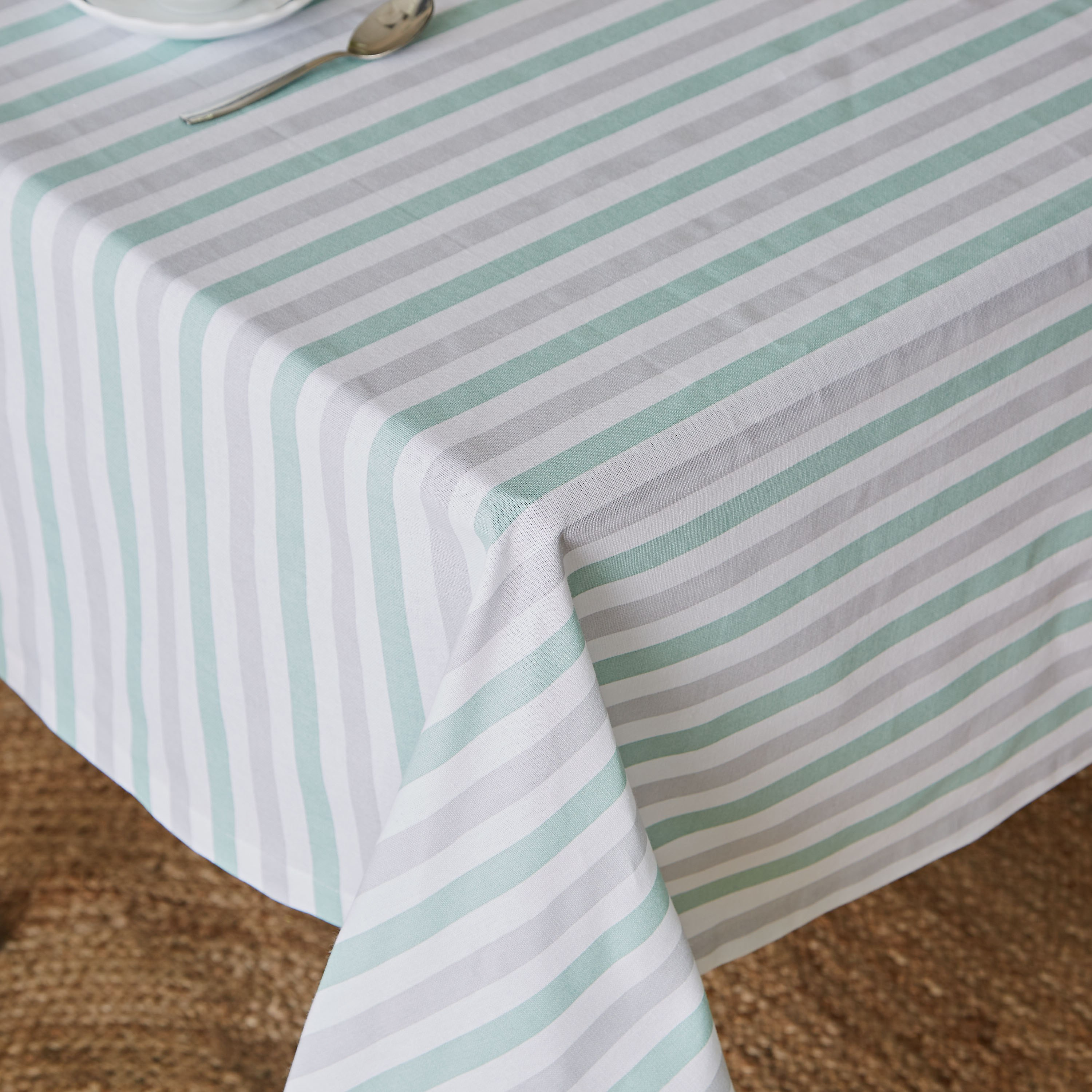 مفرش طاولة قطن بطبعات من كاثلين - 130x170  سم-hbxdecorandfurnishings-homefurnishings-tablelinens-image-3