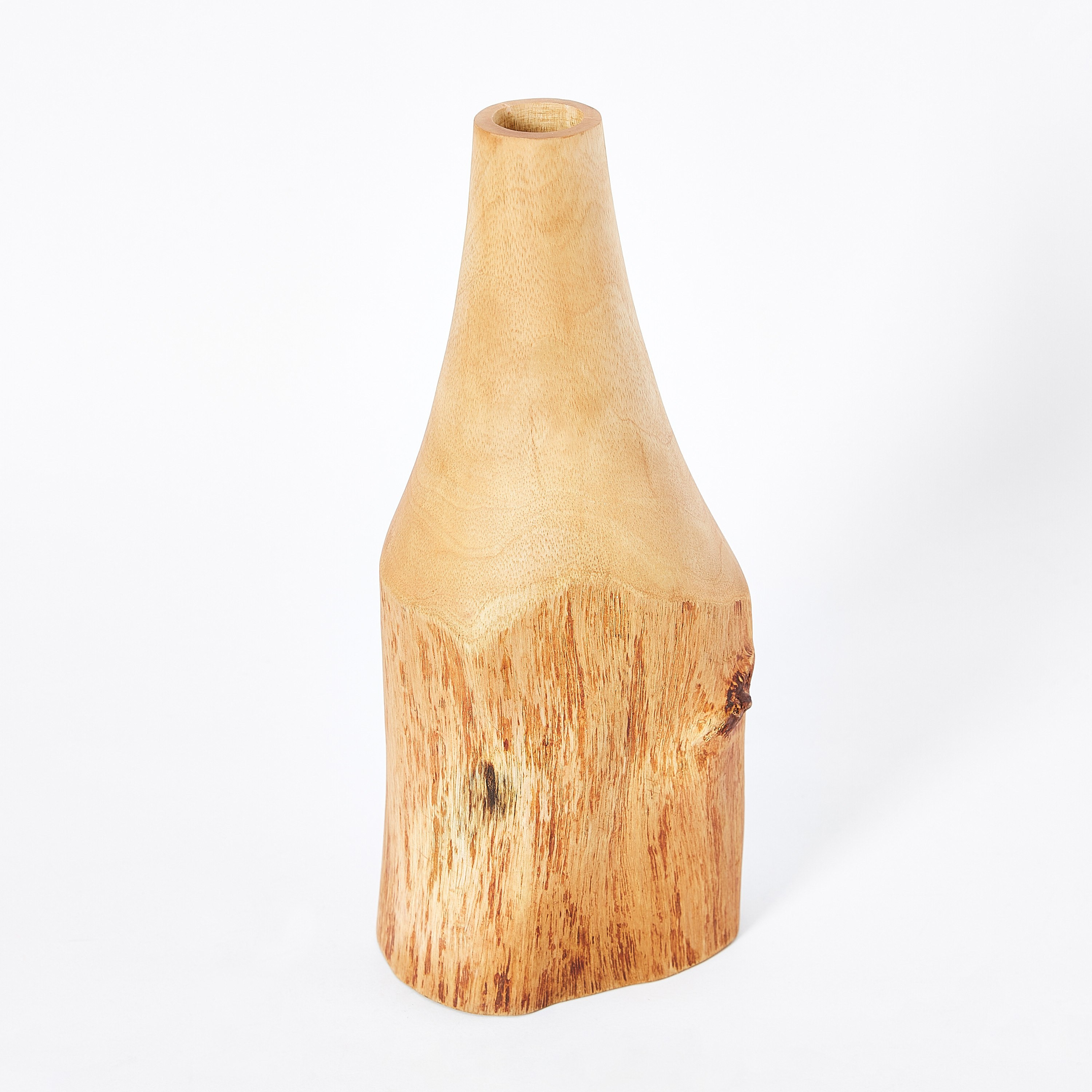 مزهرية خشبية من هازل-hbxbedroom-decorandaccessories-vases-image-5
