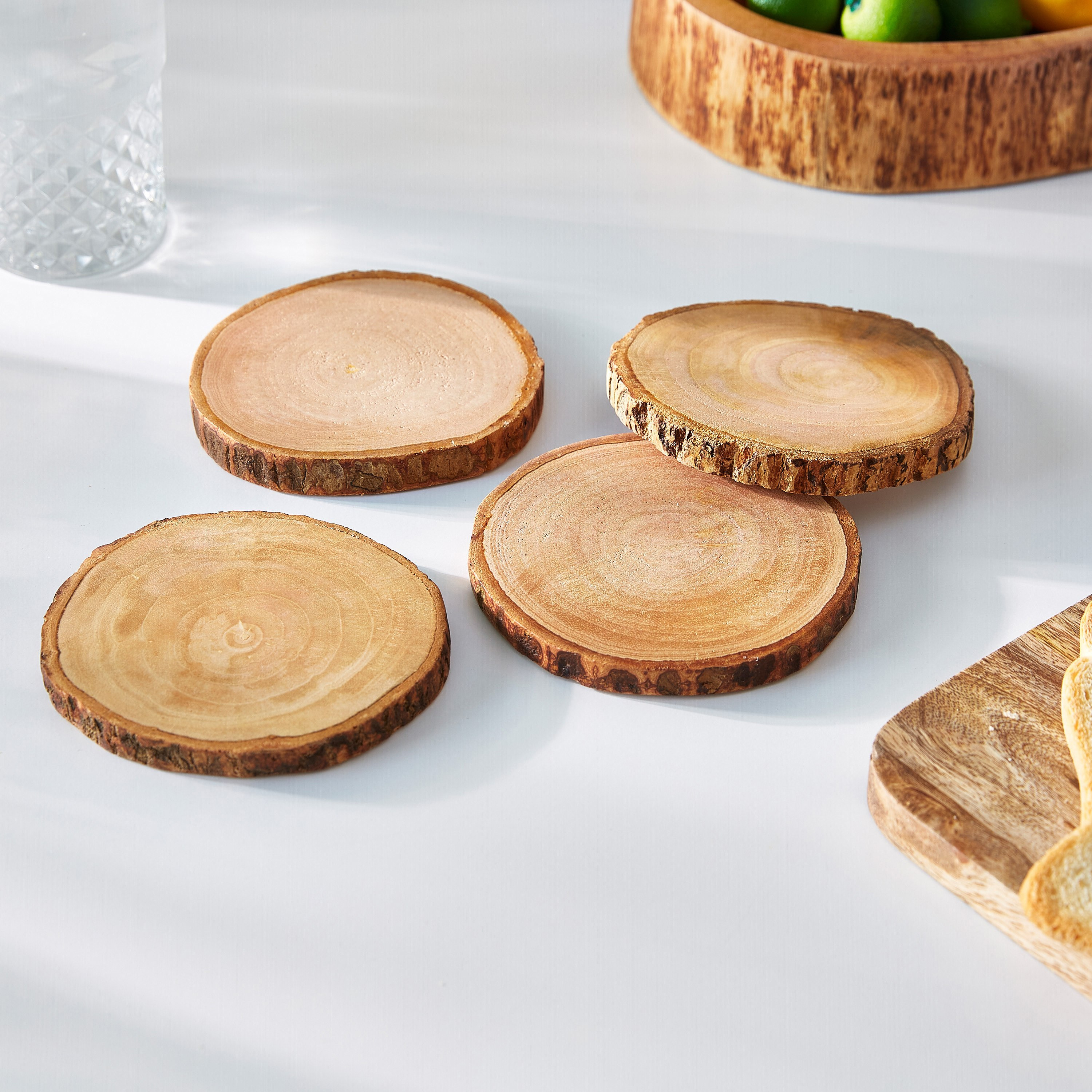واقيات طاولة خشبية عسلي - طقم من 4 قطع-hbxdecorandfurnishings-tabletop-serveware-image-1