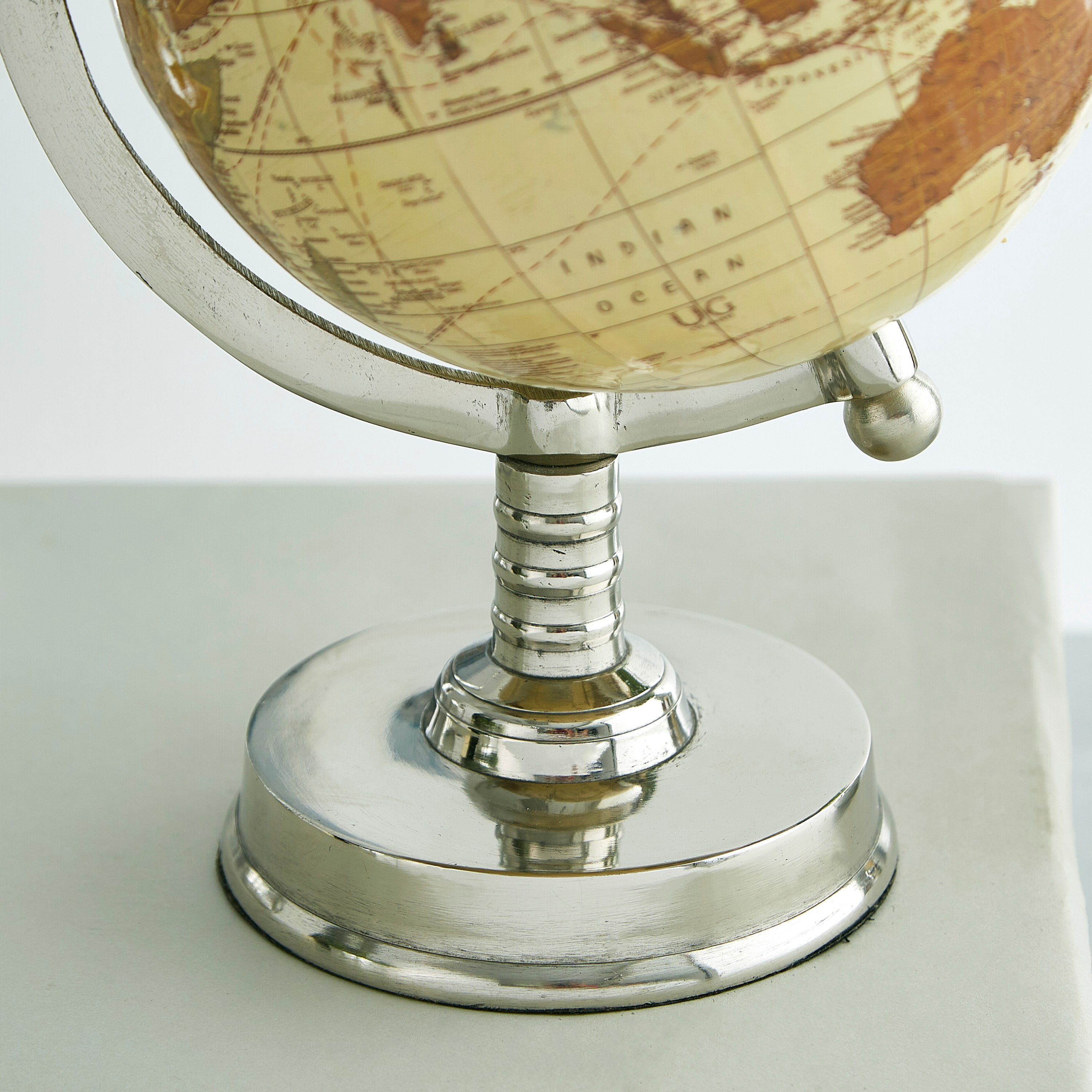 Terrene Globe-hbxhomeware-homedecor-figurinesandornaments-image-4