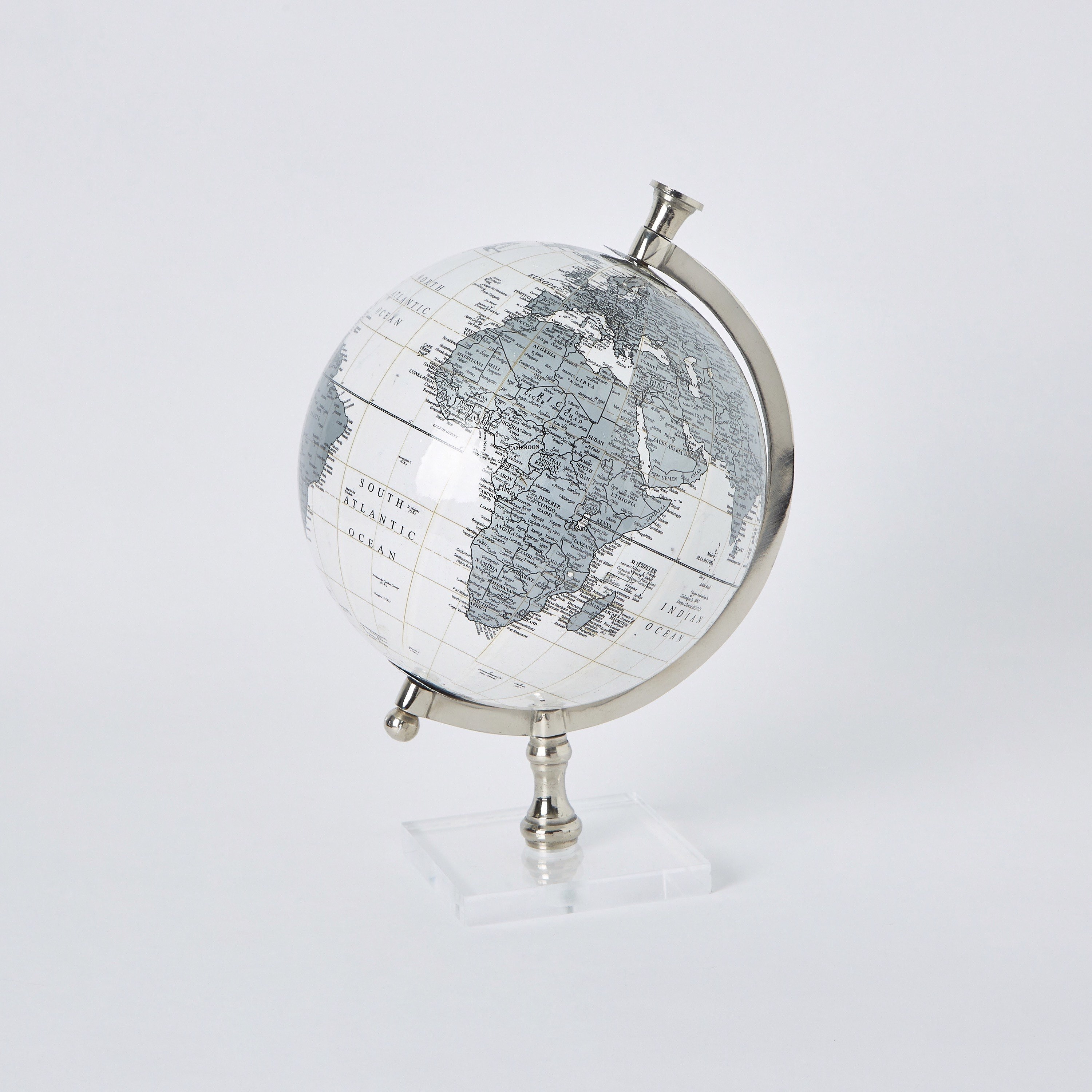 Terrene Globe-hbxhomeware-homedecor-figurinesandornaments-image-6