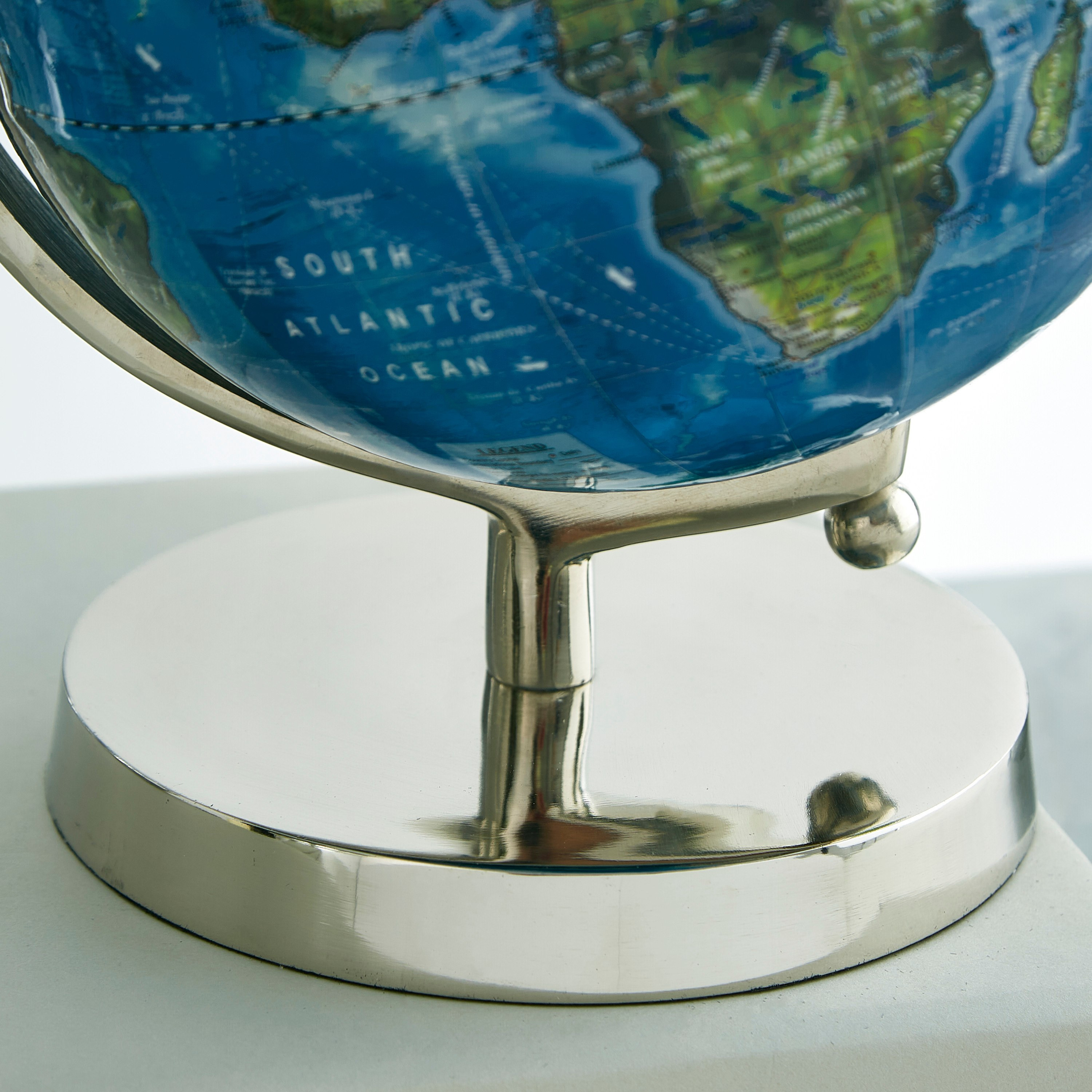 Terrene Globe-hbxhomeware-homedecor-figurinesandornaments-image-3