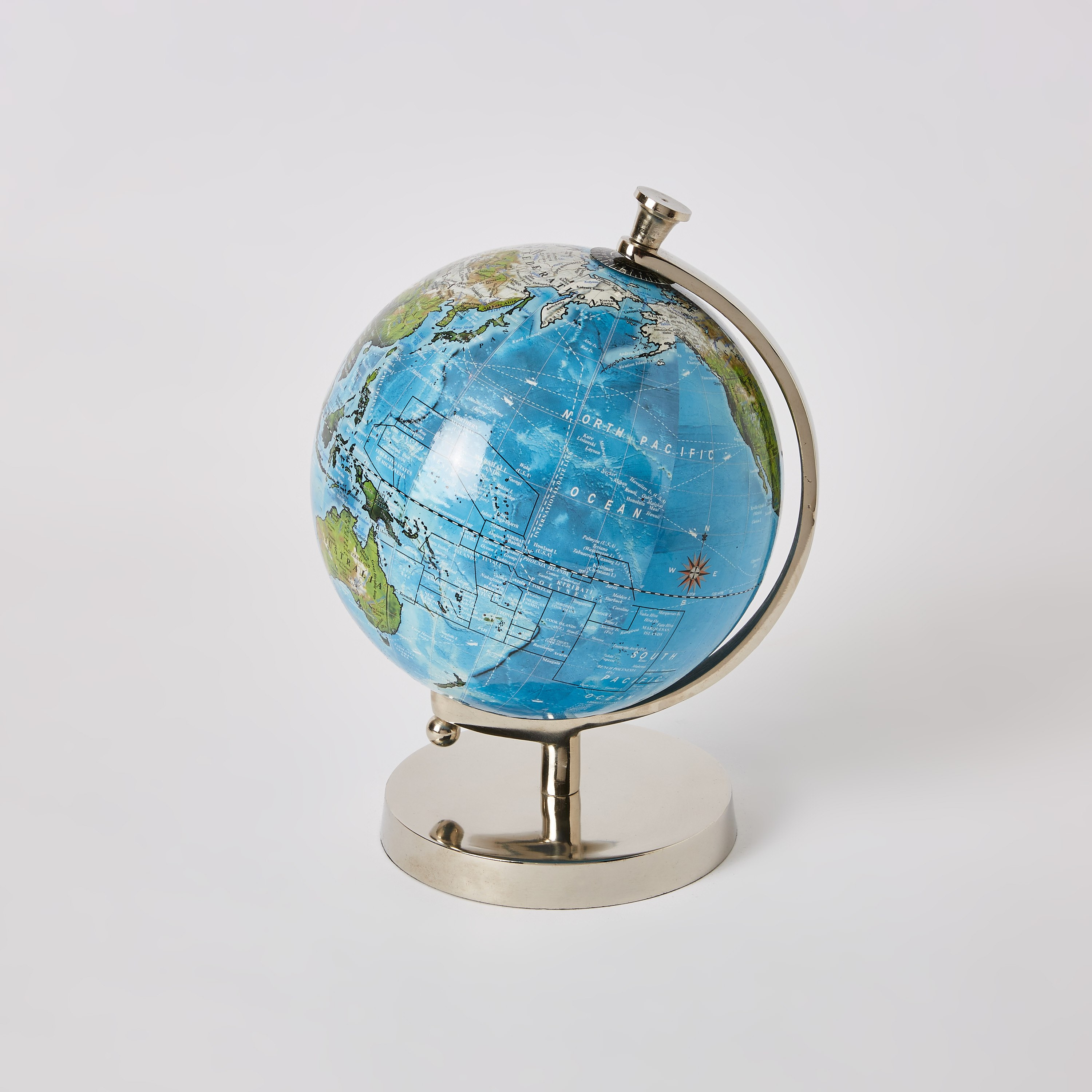 Terrene Globe-hbxhomeware-homedecor-figurinesandornaments-image-6