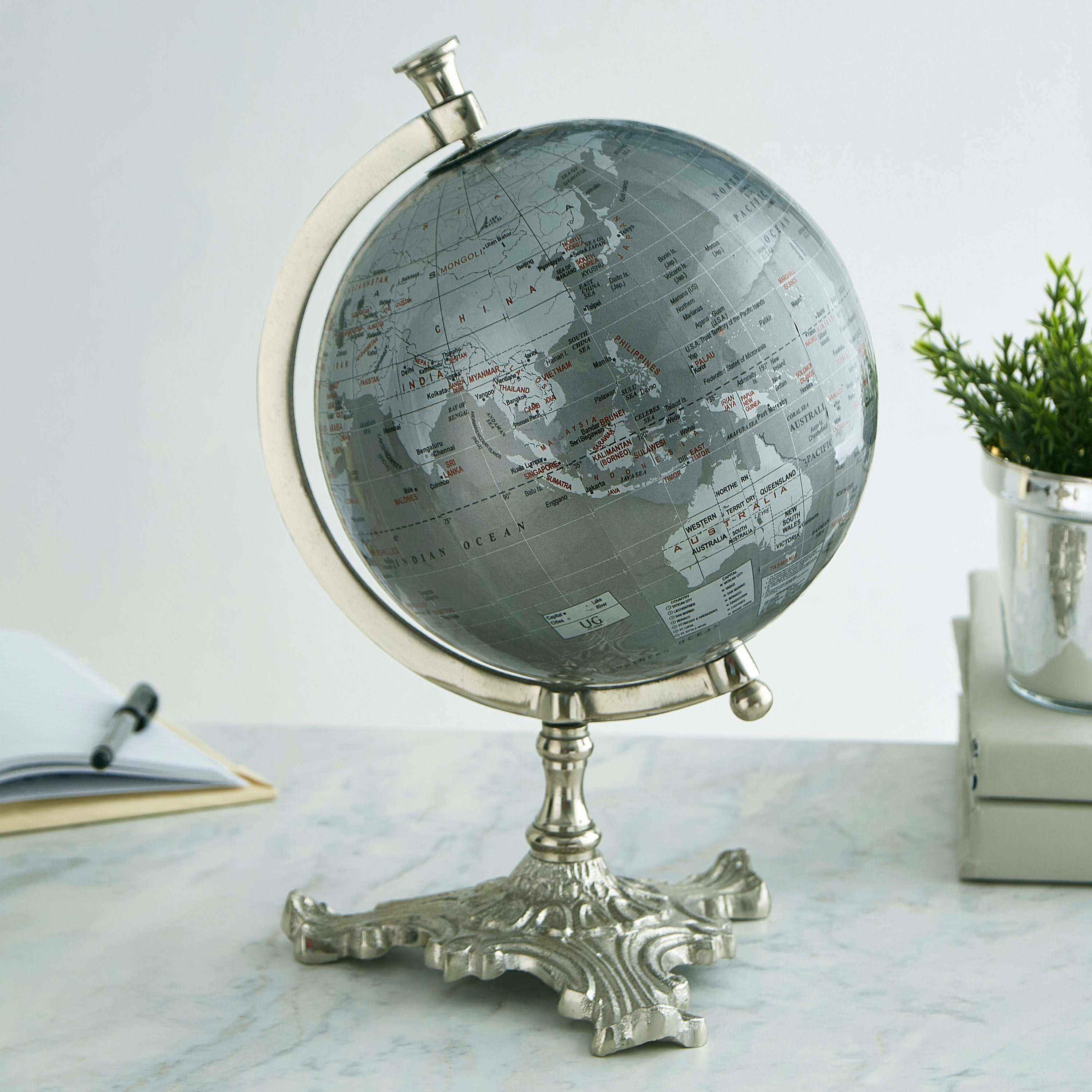 كرة أرضية-hbxhomeware-homedecor-figurinesandornaments-image-1