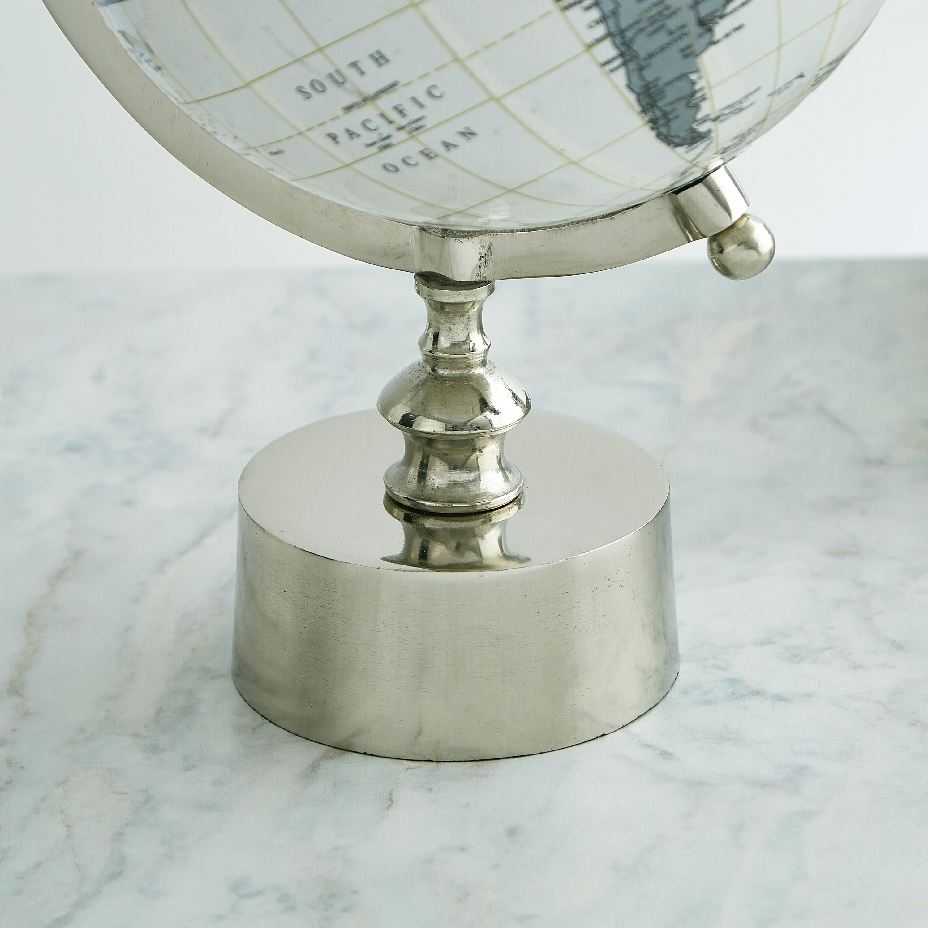 Terrene Globe-hbxhomeware-homedecor-figurinesandornaments-image-2