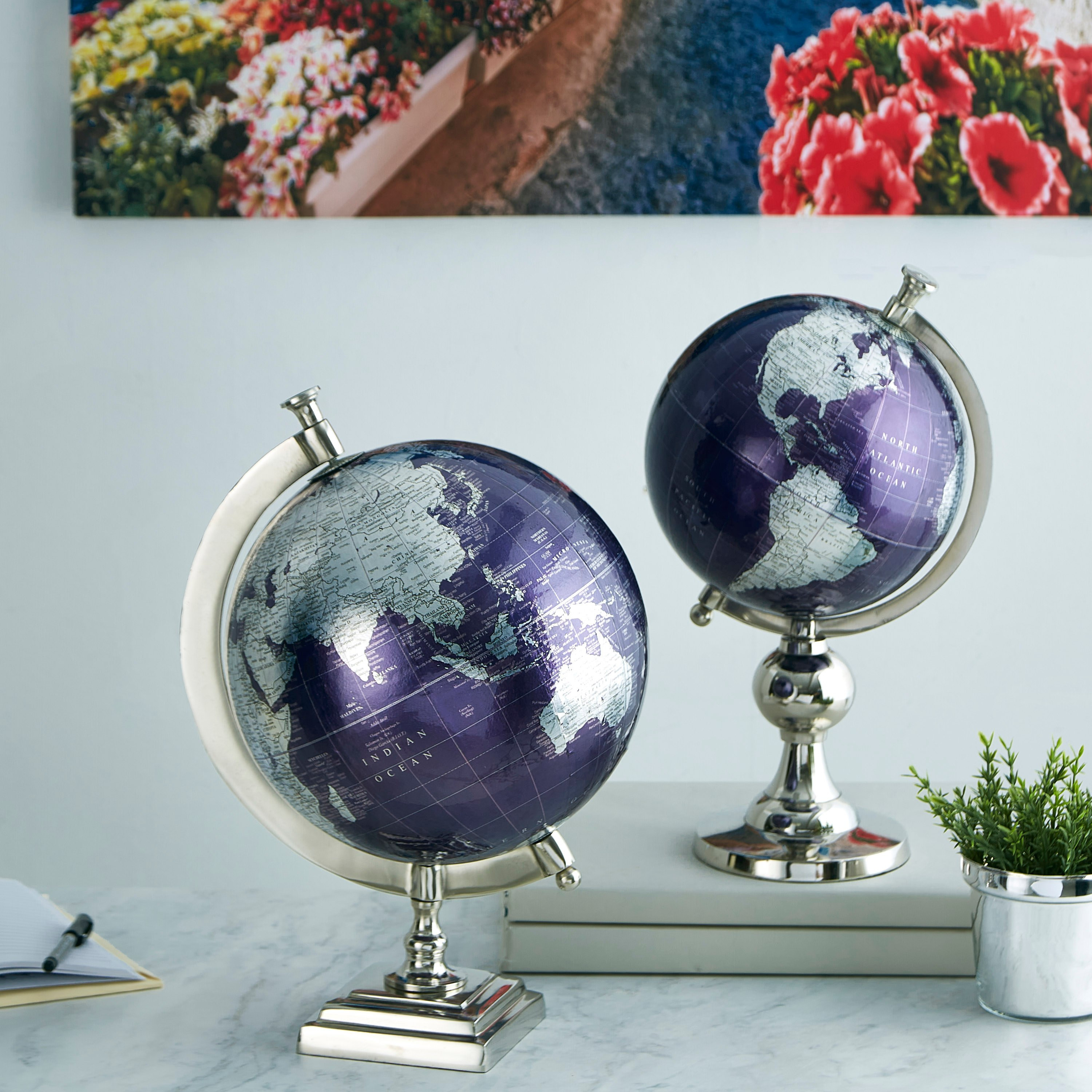 كرة أرضية مزخرفة من تيرن-hbxhomeware-homedecor-figurinesandornaments-image-5