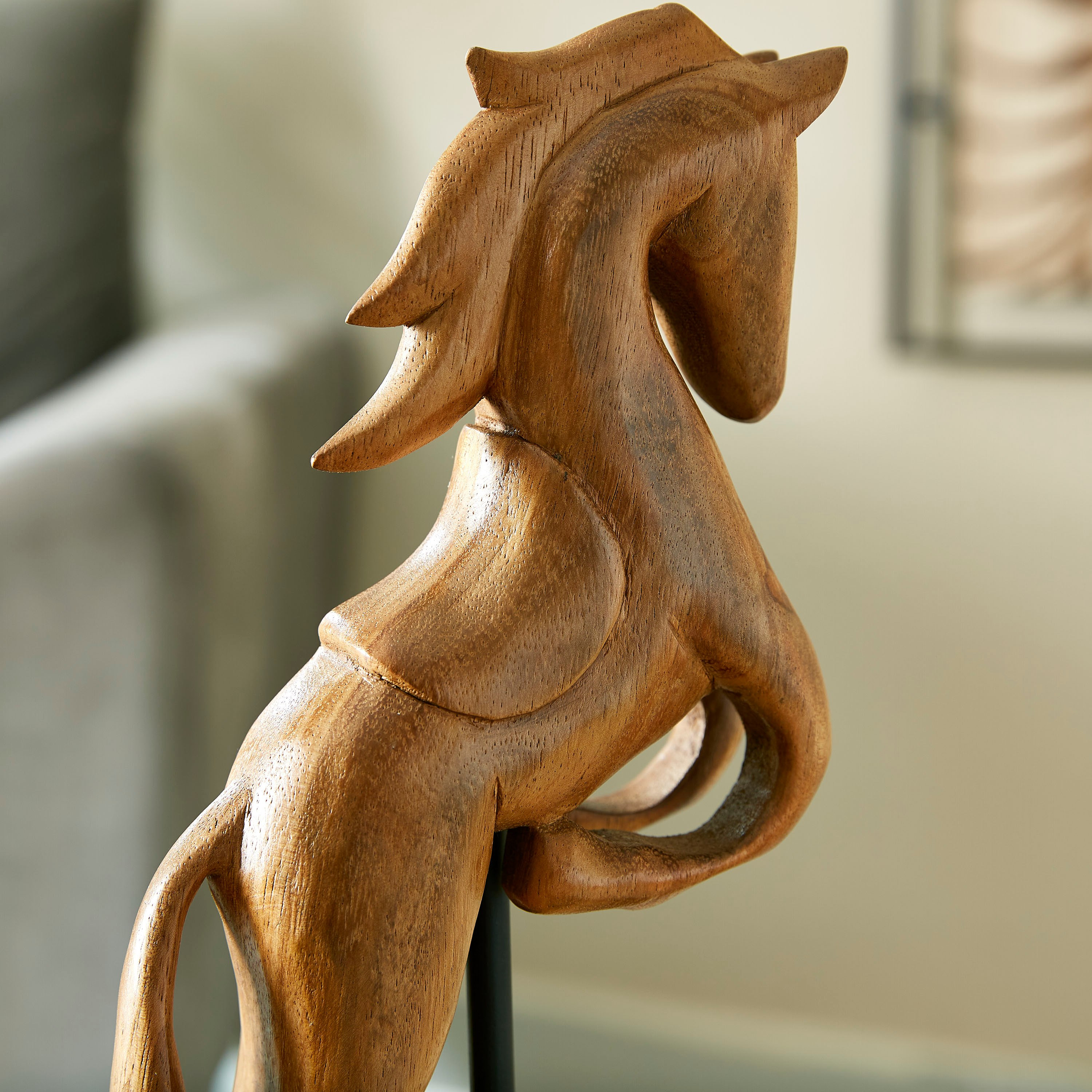 تمثال خشبي بتصميم حصان من هازل-hbxhomeware-homedecor-figurinesandornaments-image-3