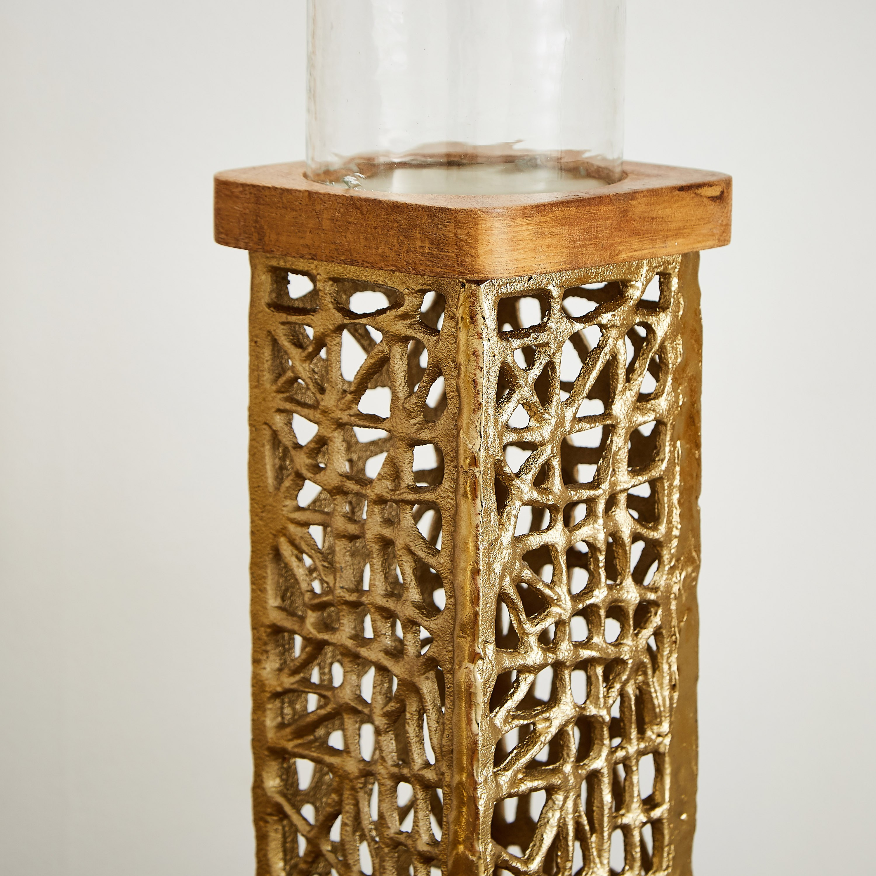 حامل شموع مكعب شبك معدني من تريفيا-hbxlivingroom-decorandaccessories-candleholders-image-3