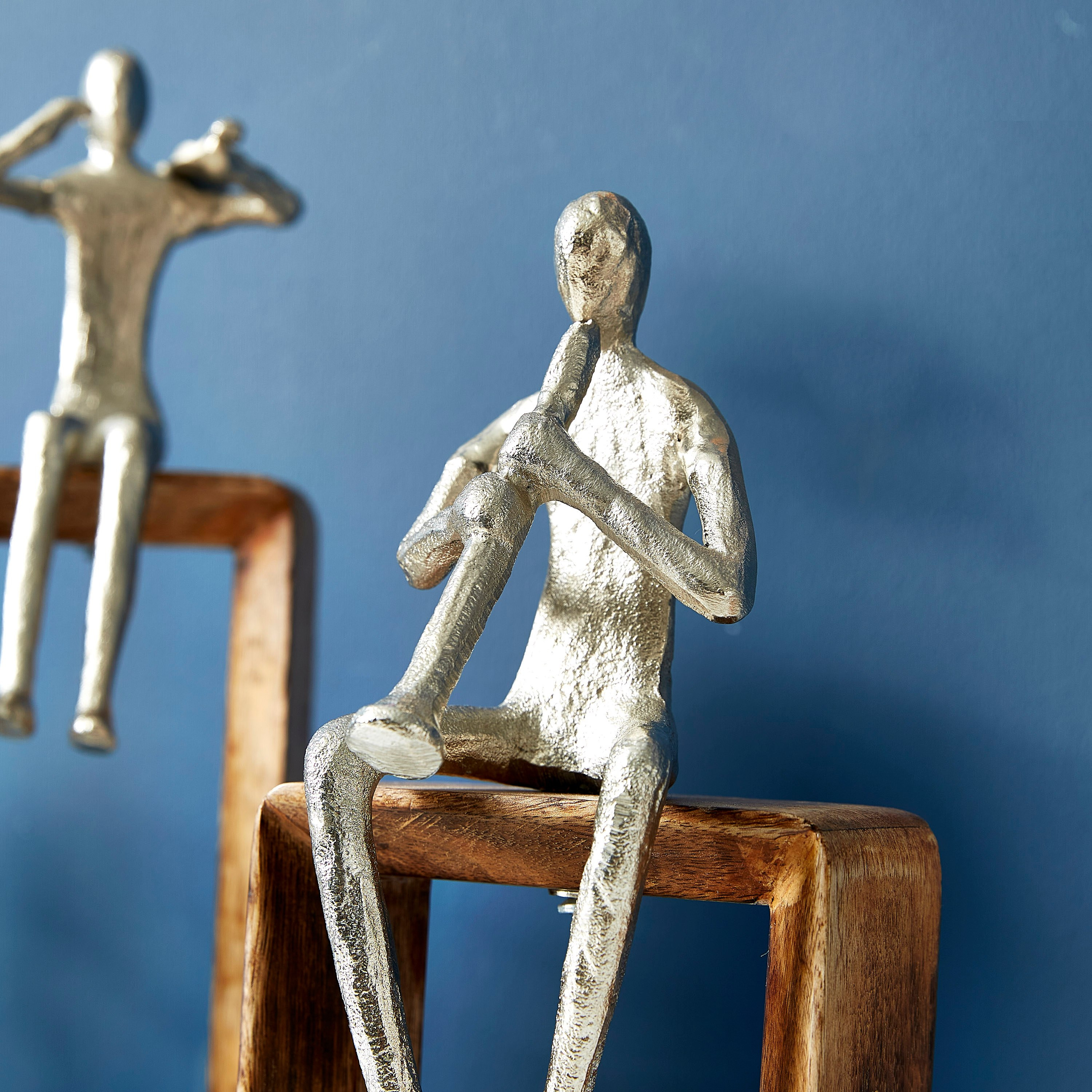 تمثال عازف المزمار المعدني من تريفيا-hbxhomeware-homedecor-figurinesandornaments-image-3