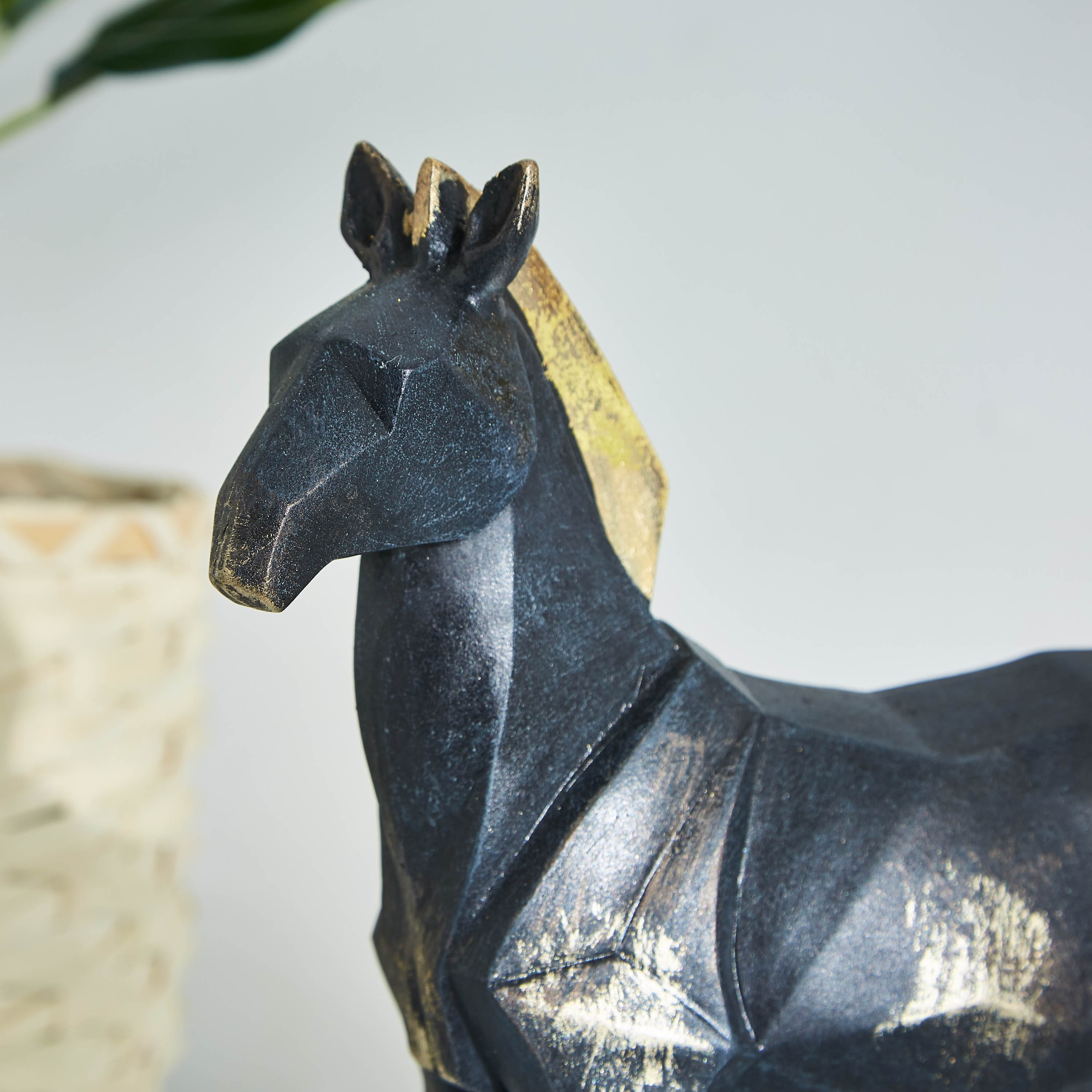 تمثال حصان بولي ريزين - لاتين-hbxhomeware-homedecor-figurinesandornaments-image-3