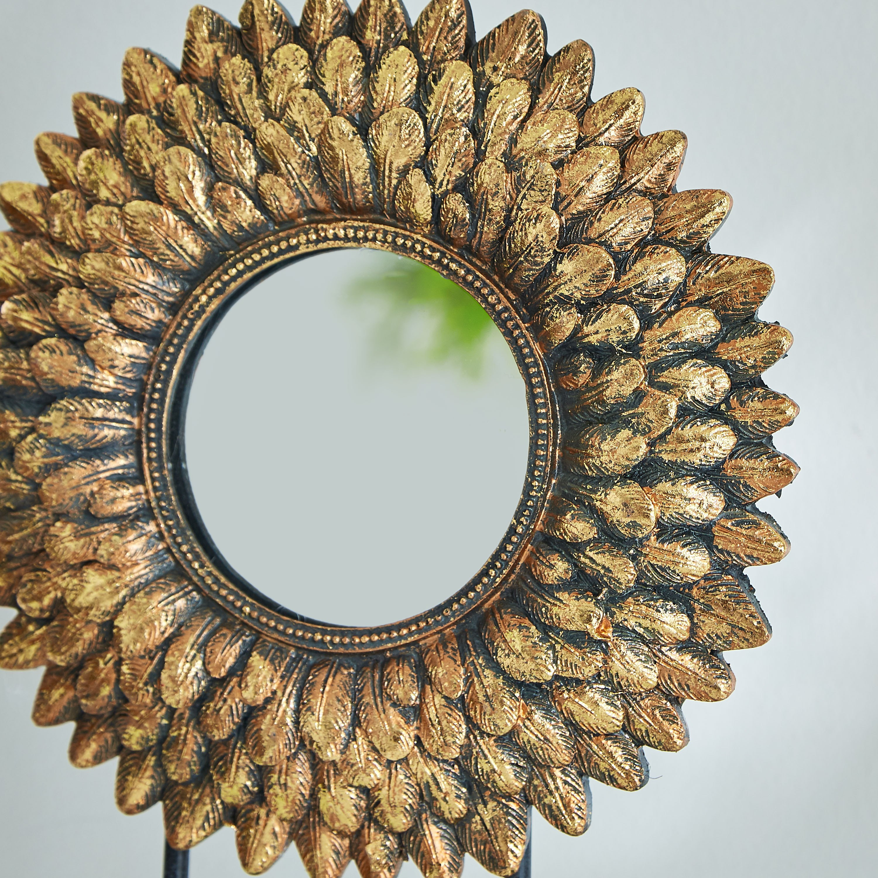 Latin Polyresin Feather Mirror Accent-hbxhomeware-homedecor-figurinesandornaments-image-2