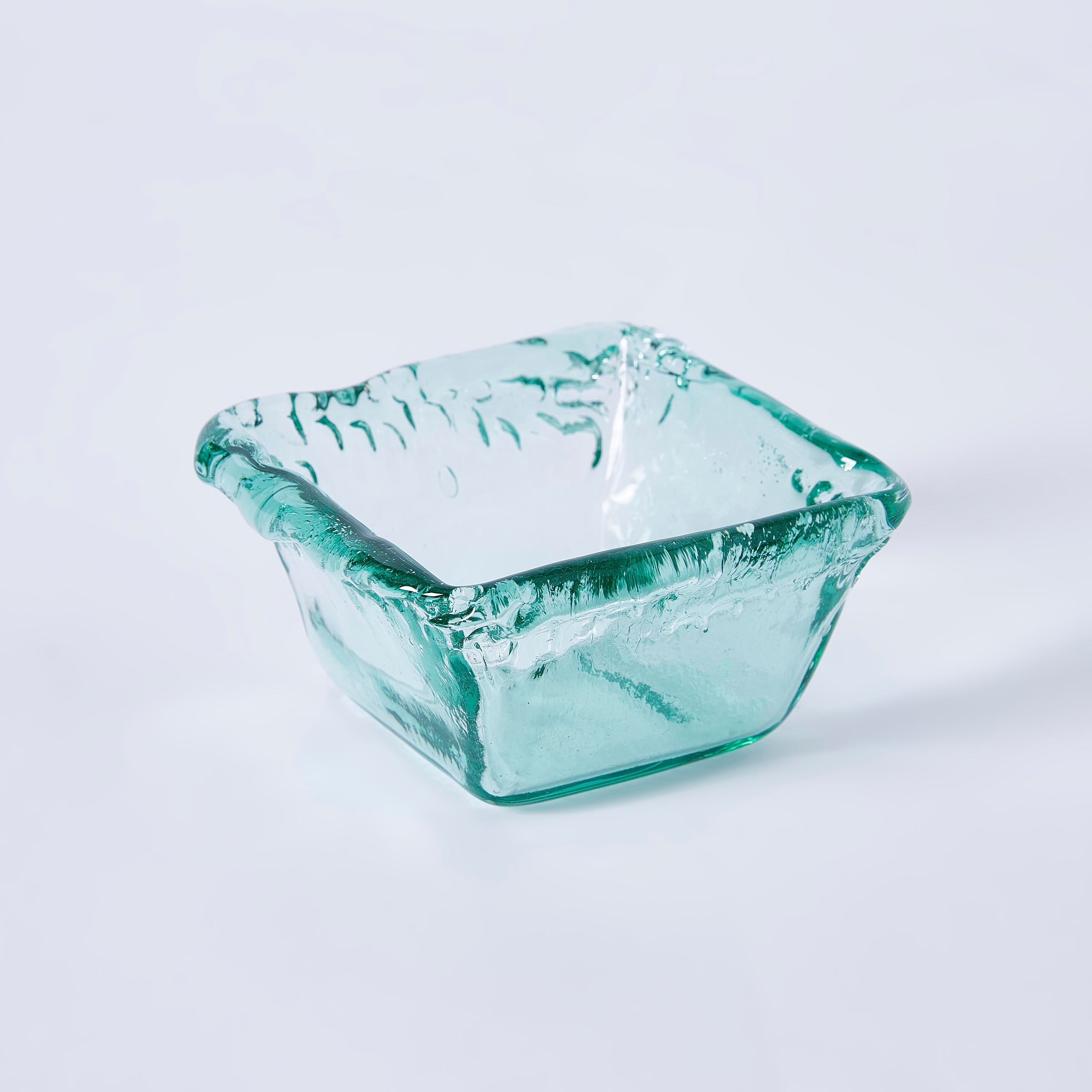 وعاء زجاجي مربع معاد تدويره من فيردنت - 11x11 سم-hbxdecorandfurnishings-tabletop-serveware-image-5