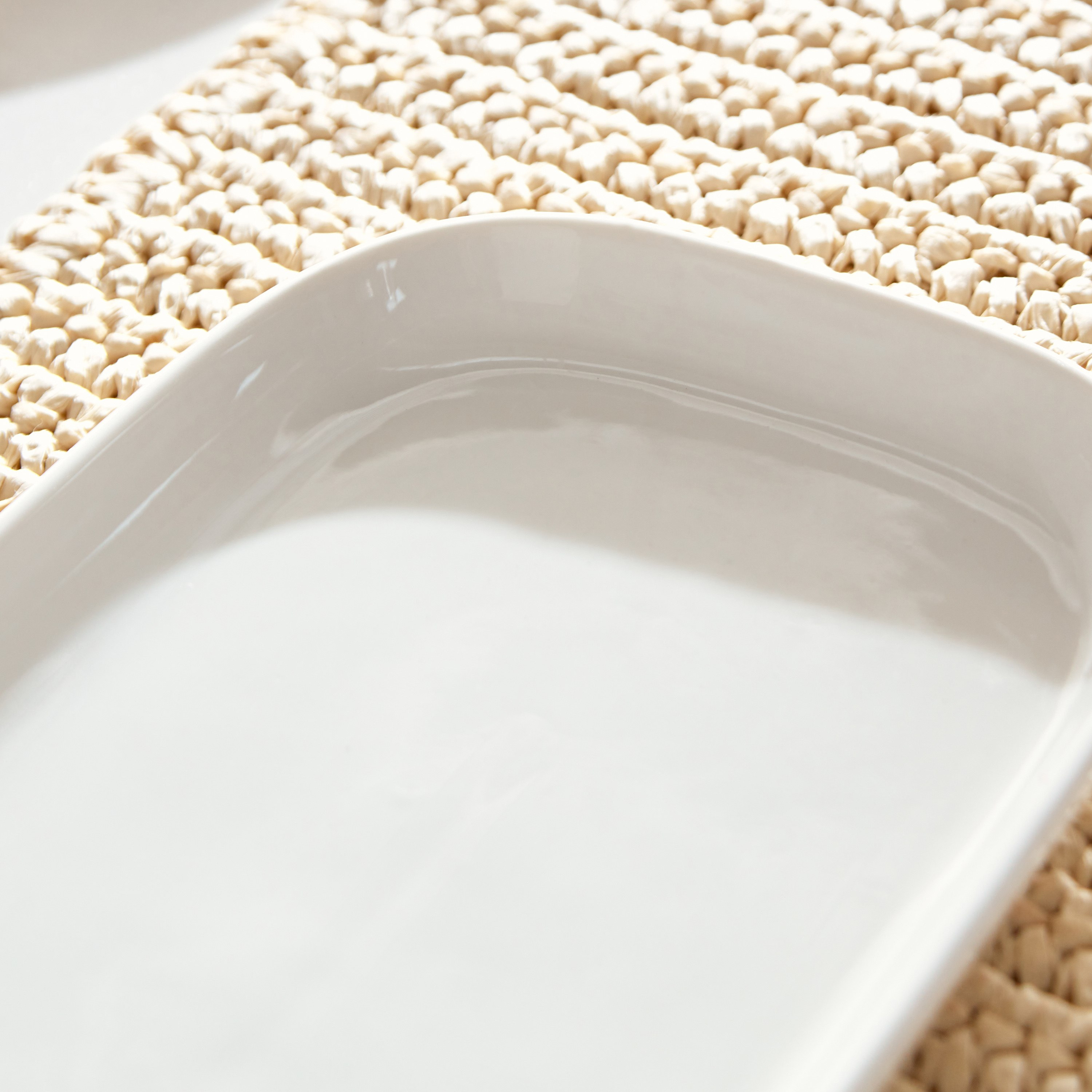 صحن بمقبض من الخيزران من فيست - 25×15 سم-hbxdecorandfurnishings-tabletop-crockery-image-3