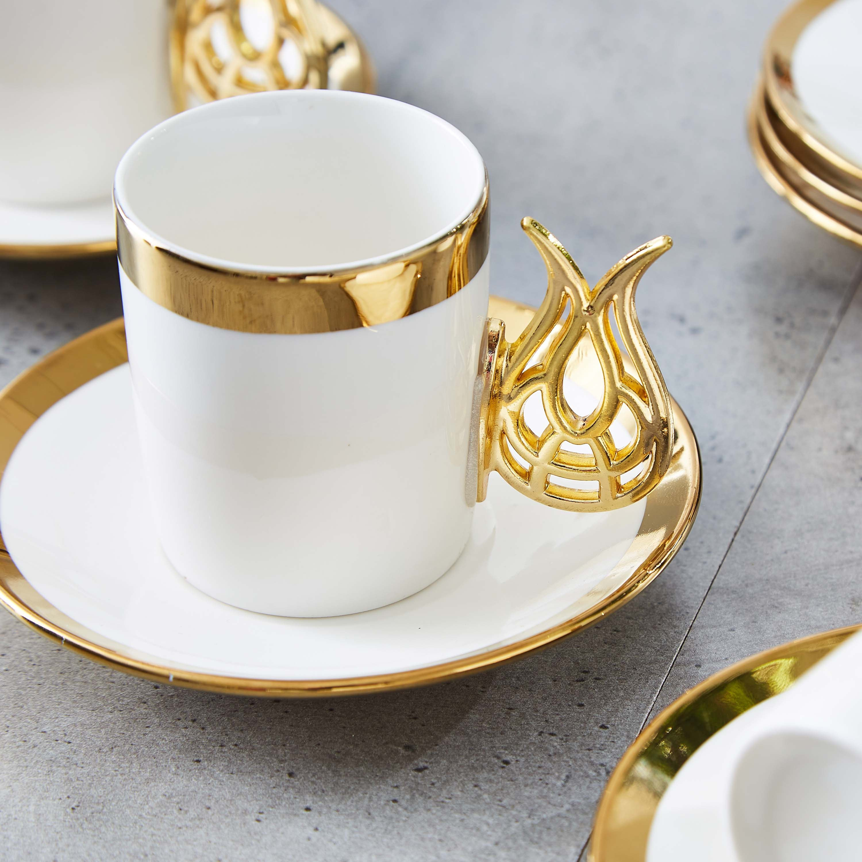 Feast 12-Piece Porcelain Gold Fish Design Cup and Saucer Set-hbxhomeware-hbxkitchen-image-2