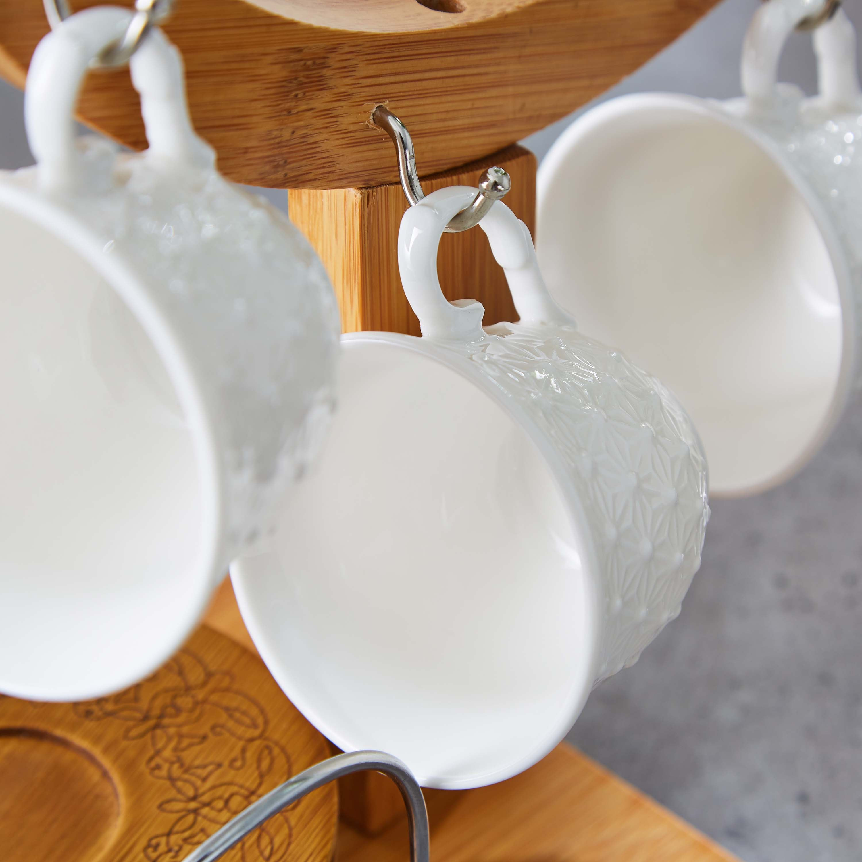 طقم فناجين وصحون بورسلين مع حامل خشبي من فيست 13 قطعة-hbxhomeware-hbxkitchen-image-2
