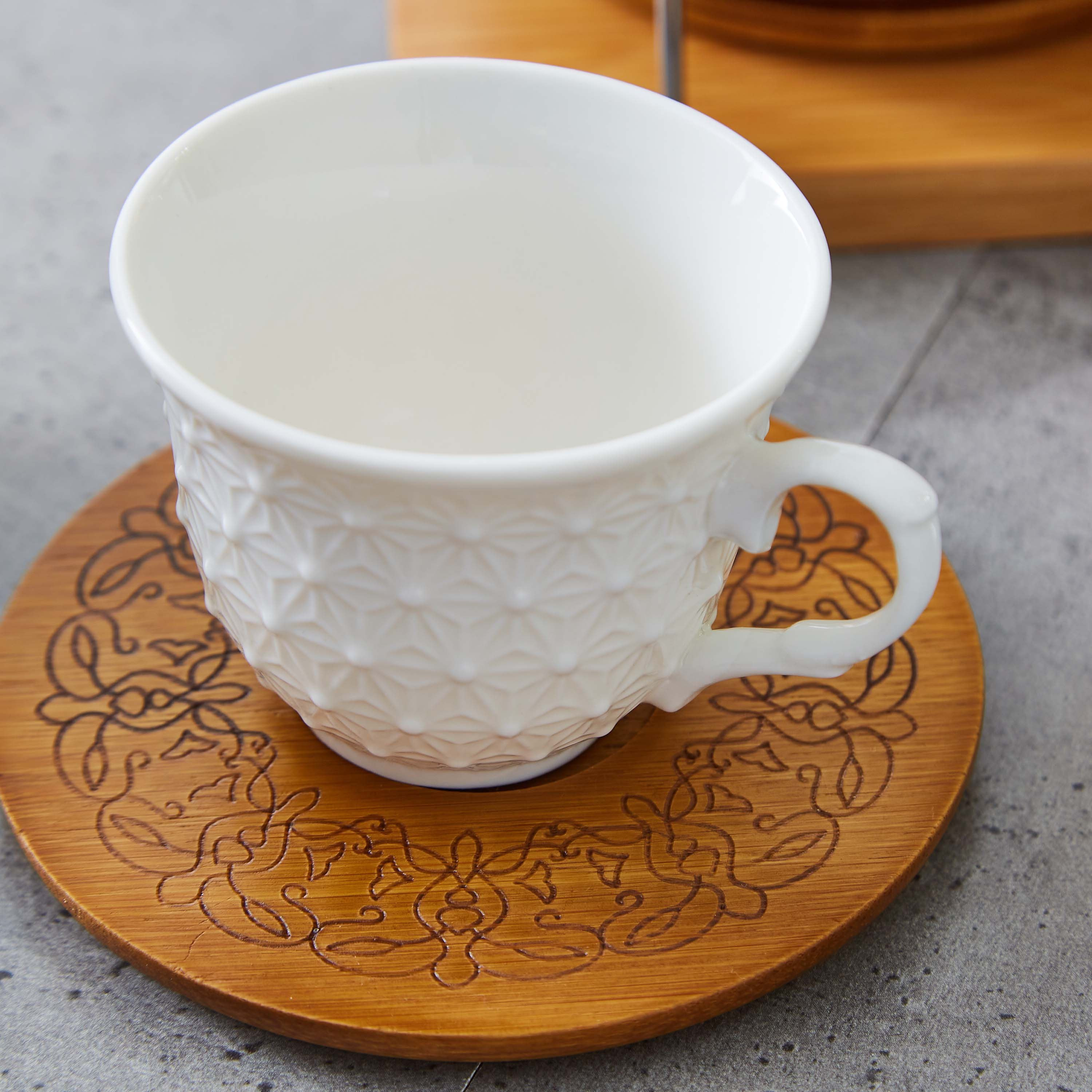 طقم فناجين وصحون بورسلين مع حامل خشبي من فيست 13 قطعة-hbxhomeware-hbxkitchen-image-3
