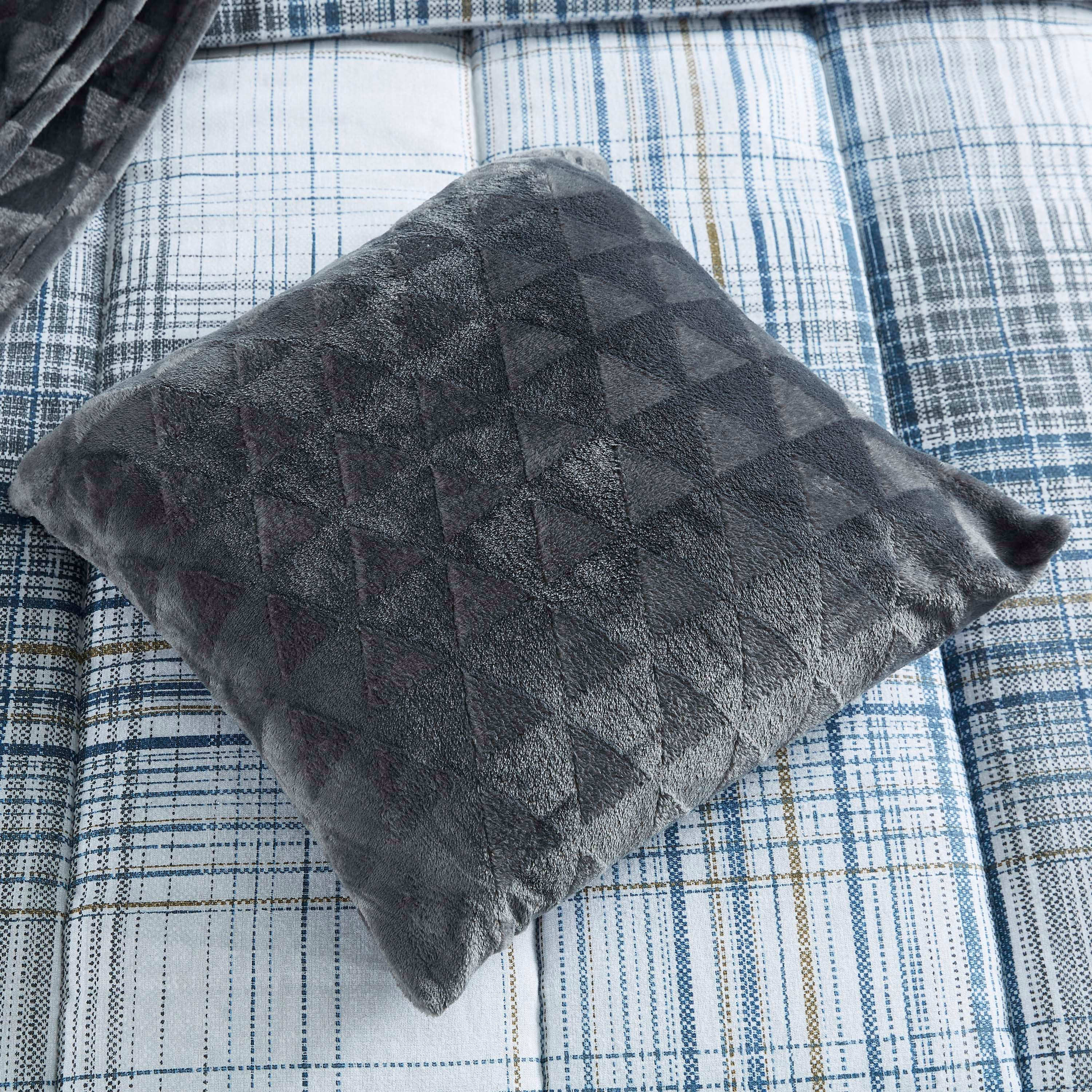 وسادة فلانيل سادة محشوة من هاوستون - 45x45  سم-hbxlivingroom-furnishings-cushionsandcovers-filledcushions-image-1