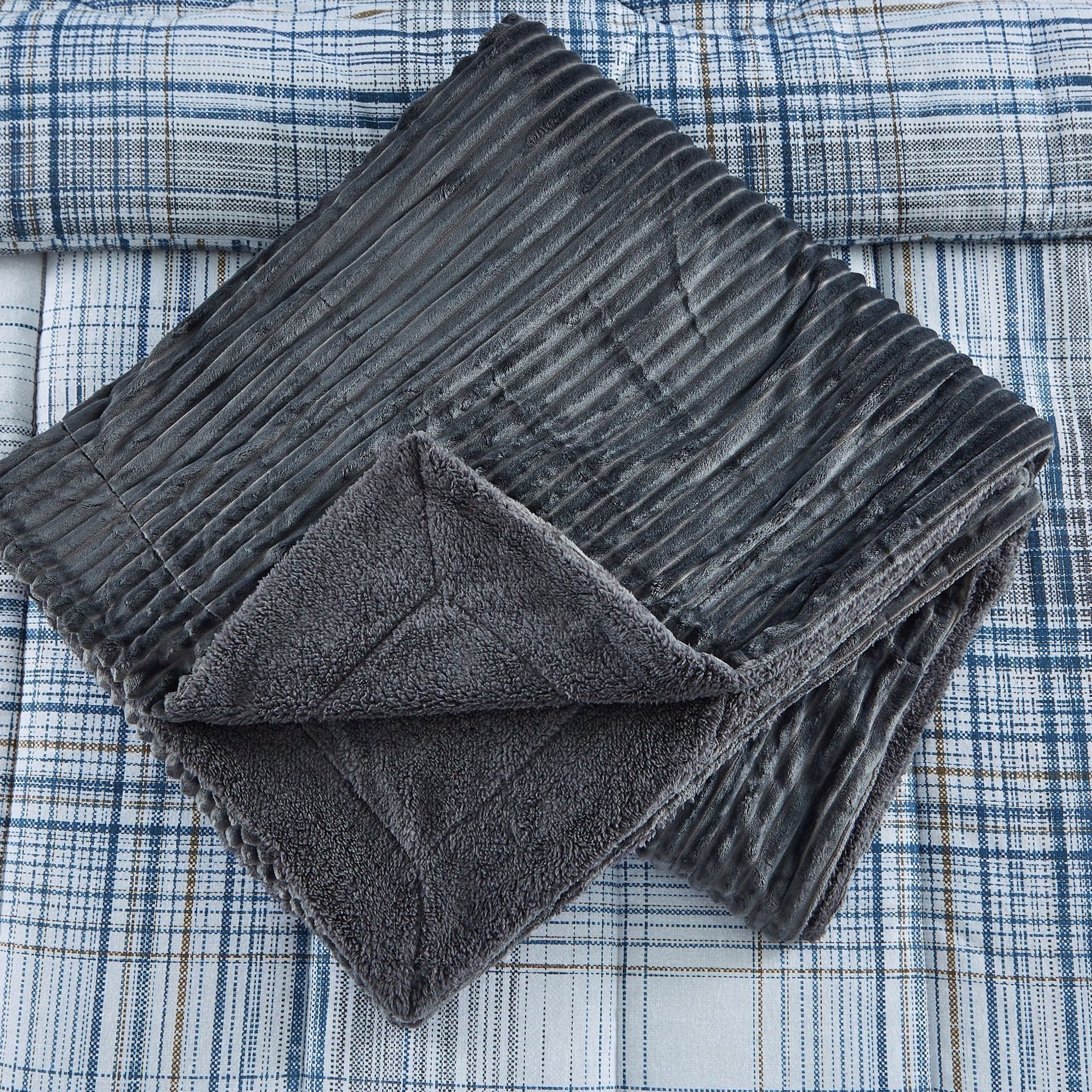 Texas Luxot Flannel King Blanket - 220x240 cm-hbxhomeware-hbxbedroom-image-2