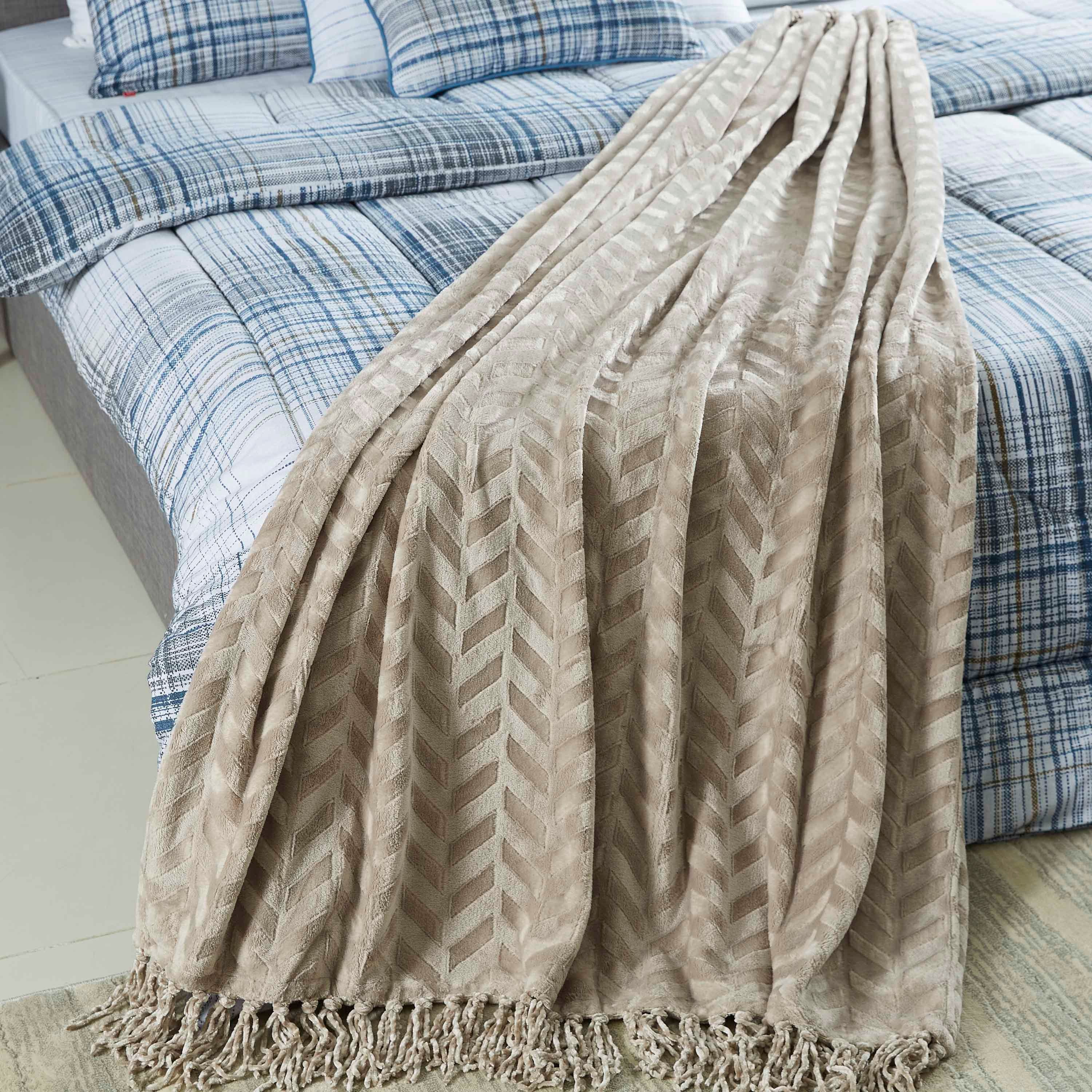 بطانية خفيفة فلانيل سادة من هيوستن آلين - 130×180 سم-hbxhomeware-hbxbedroom-image-1