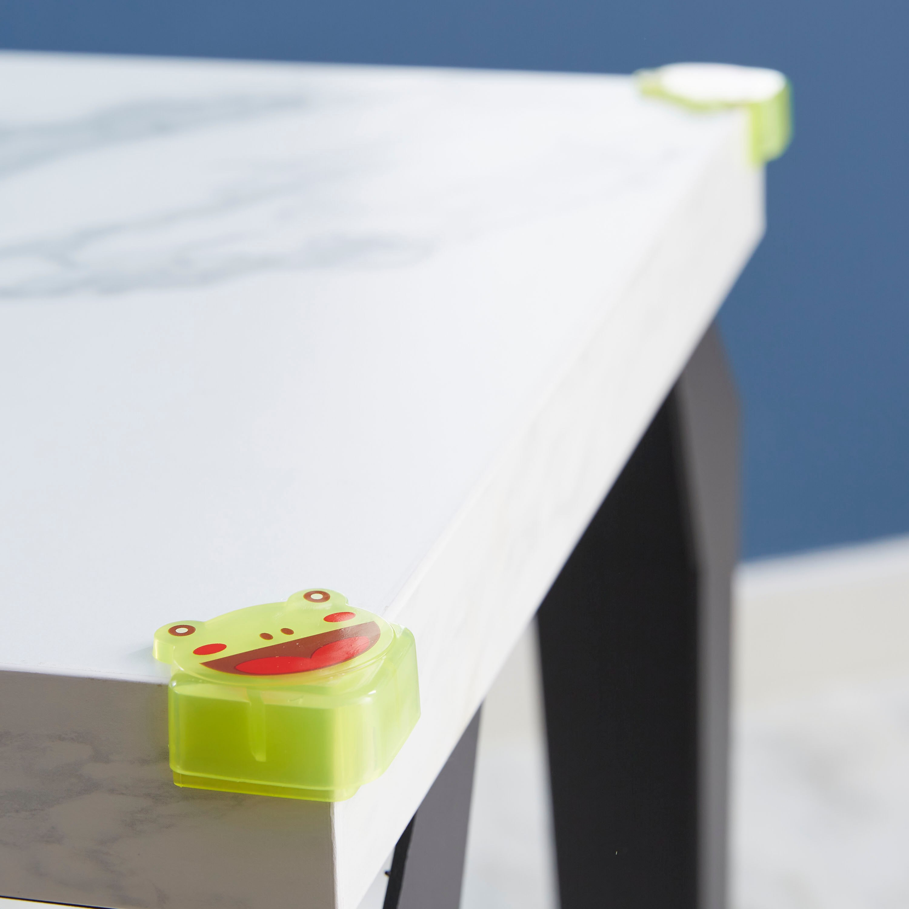 واقي زاويا بطبعات ضفدع من كلاسب- طقم من 4 قطع-hbxdecorandfurnishings-homeaccessories-novelties-image-3