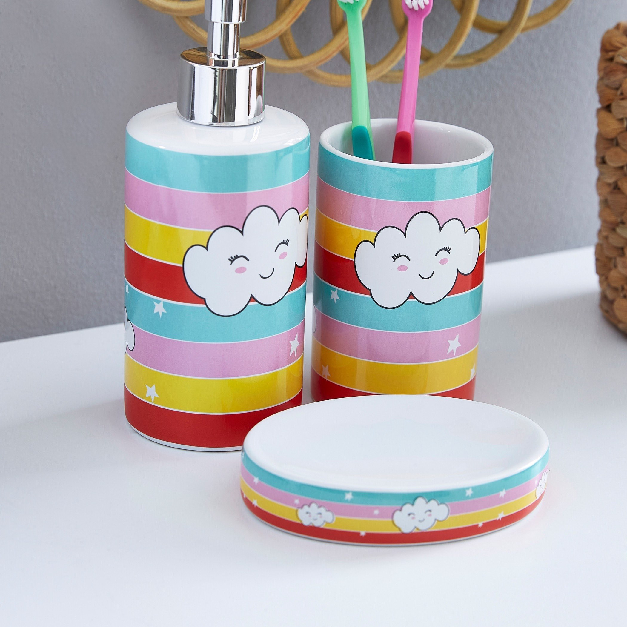 طقم اكسسوارات حمّام قوس قزح 3- قطع-hbxhomeware-hbxkidsandyouth-image-2