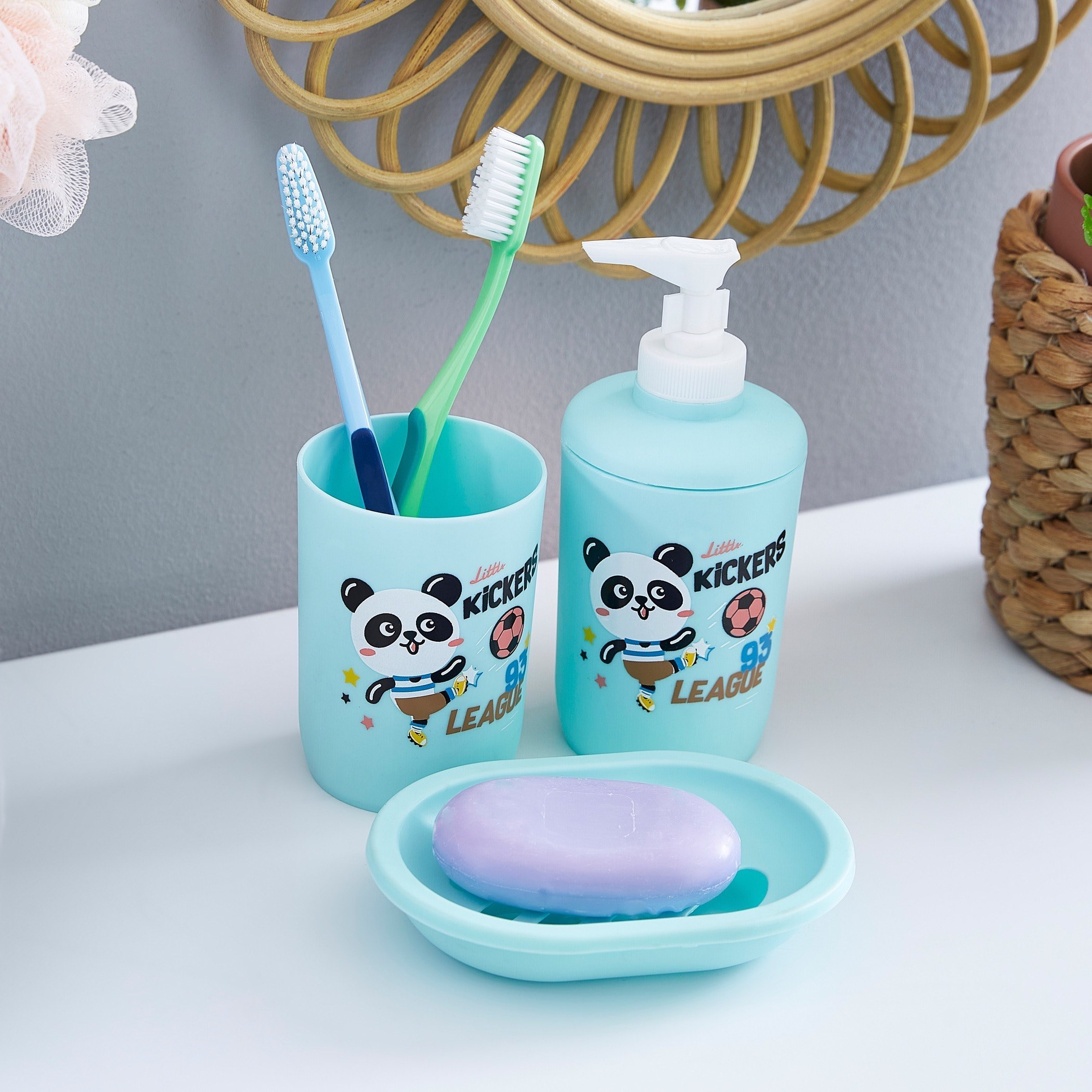 طقم حمام 3 قطع بطبعات كرة قدم-hbxhomeware-hbxkidsandyouth-image-1
